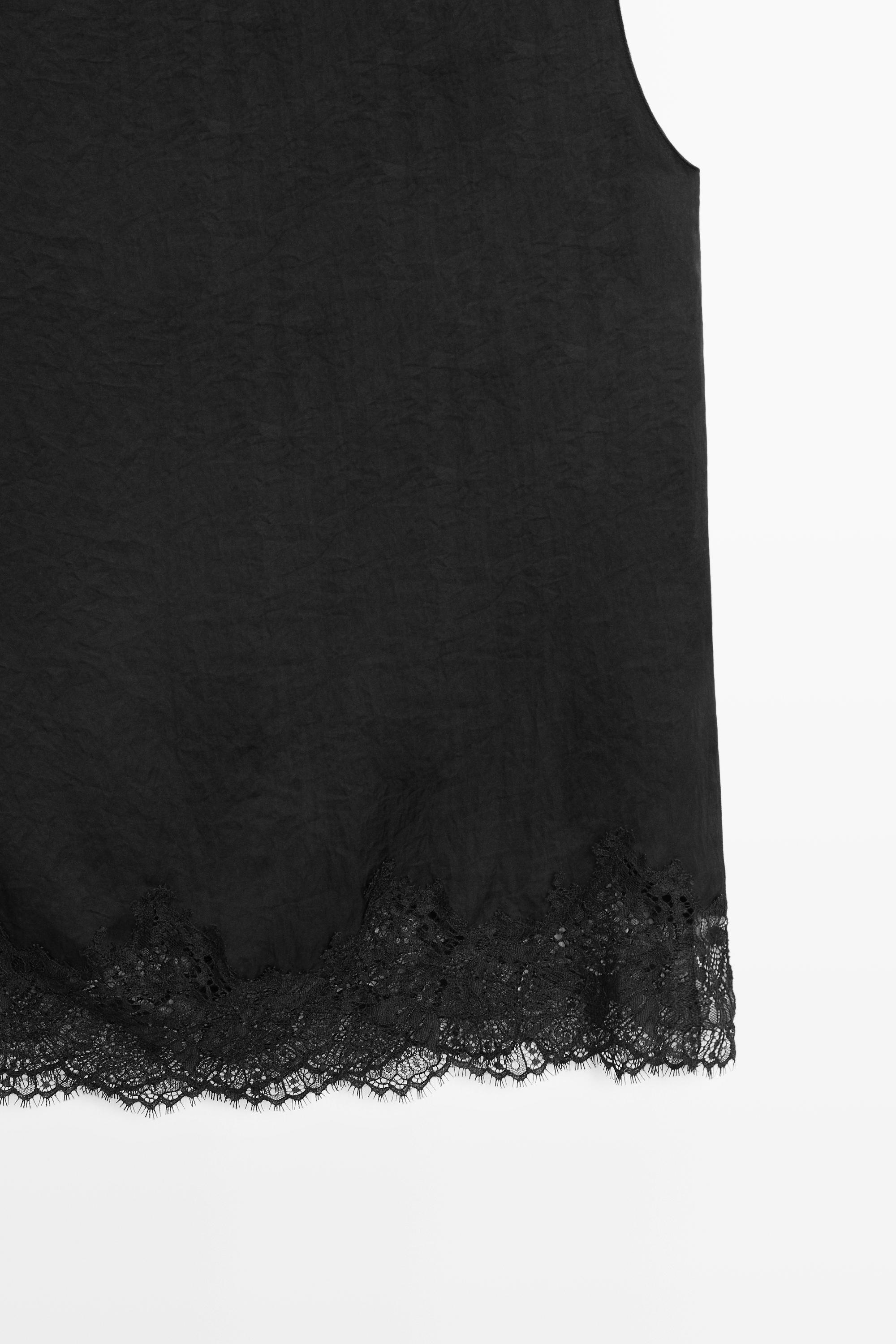 Flowing lace-detail top — BLACK