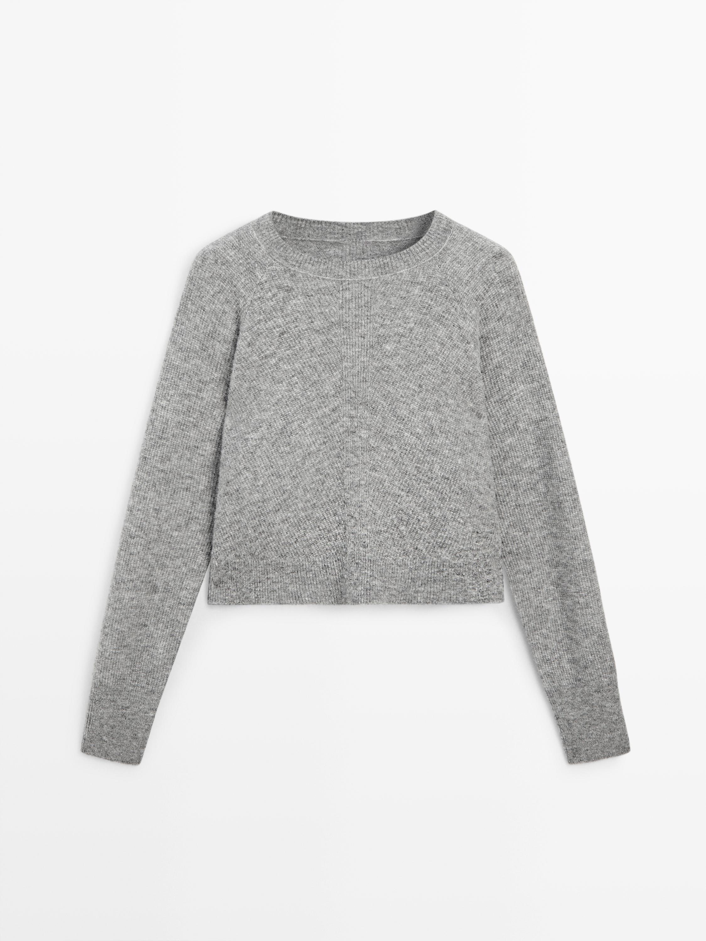 Extra-long sleeve oversize knit sweater