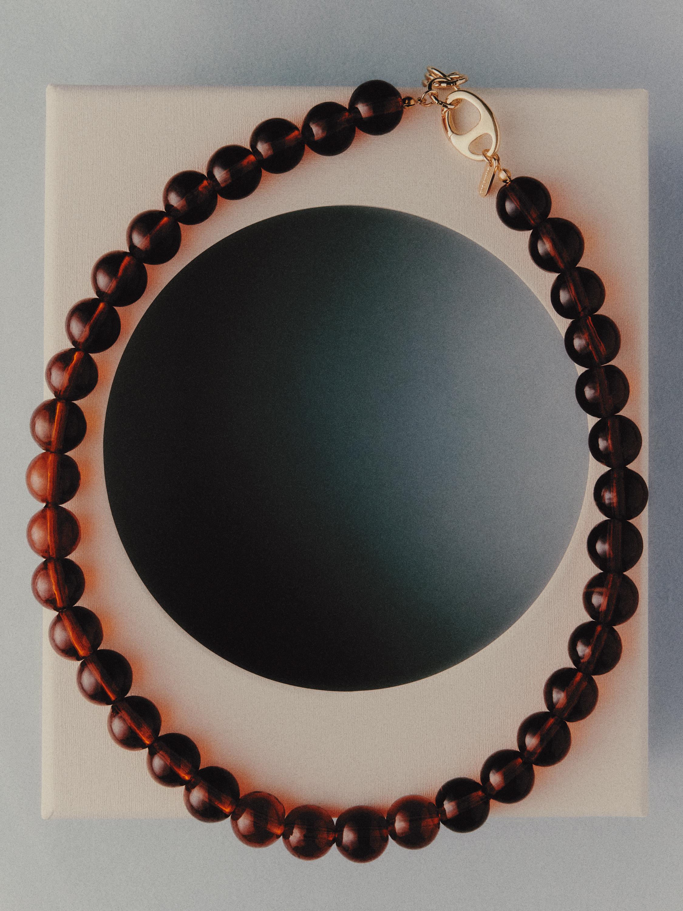 Necklace with glass beads