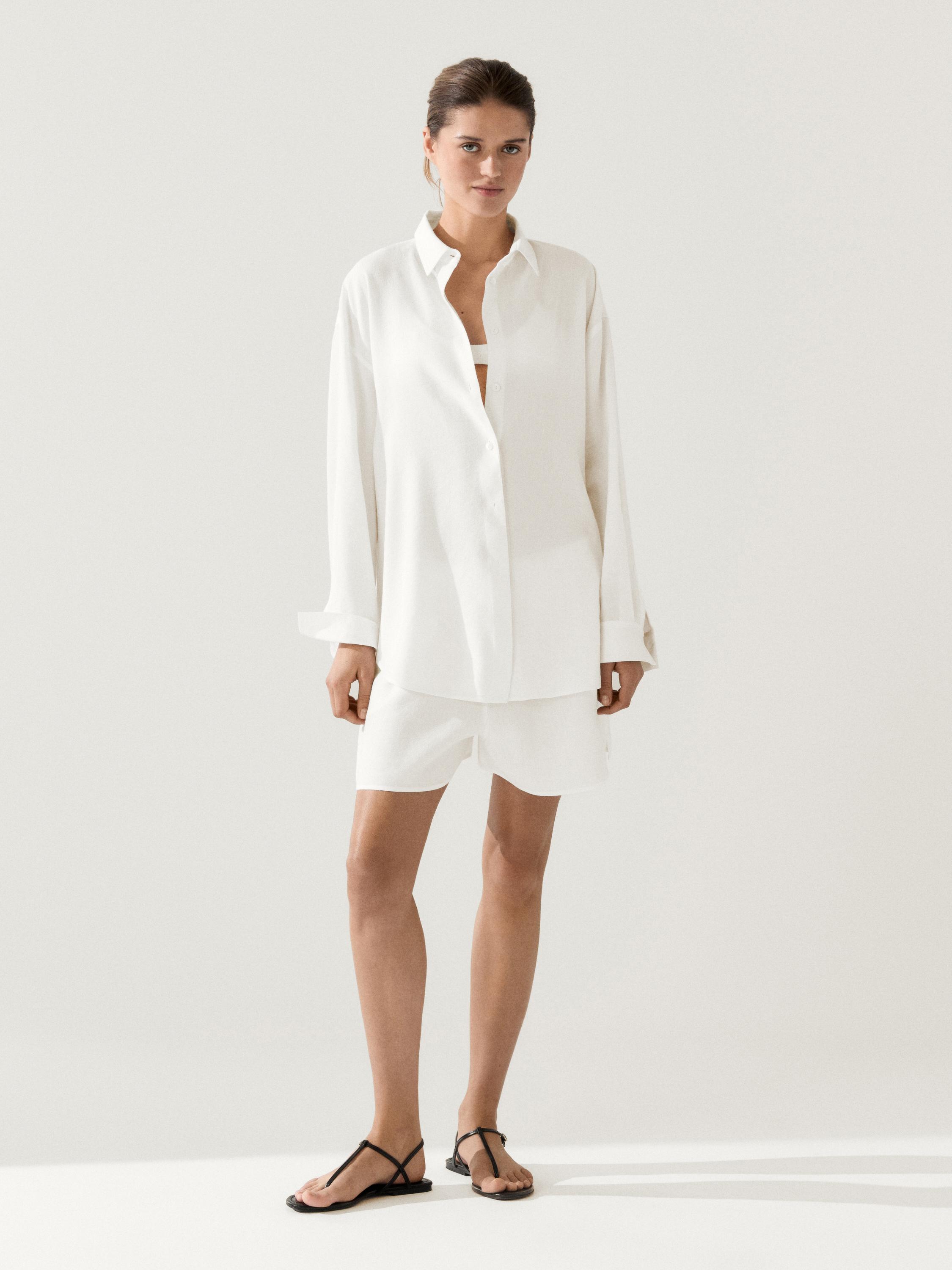 Flowing total look linen blend shirt