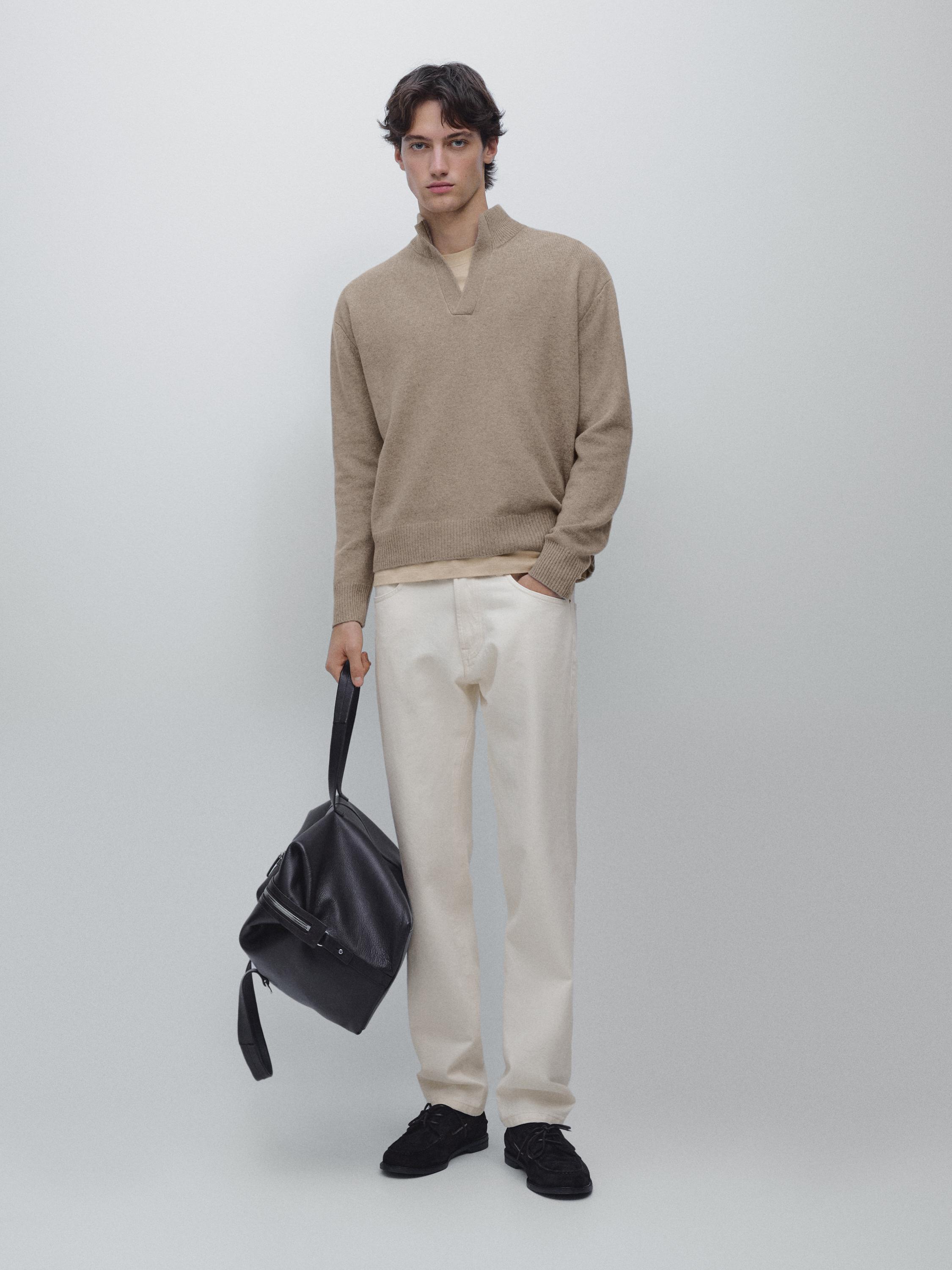 Mock neck knit sweater with V-neck