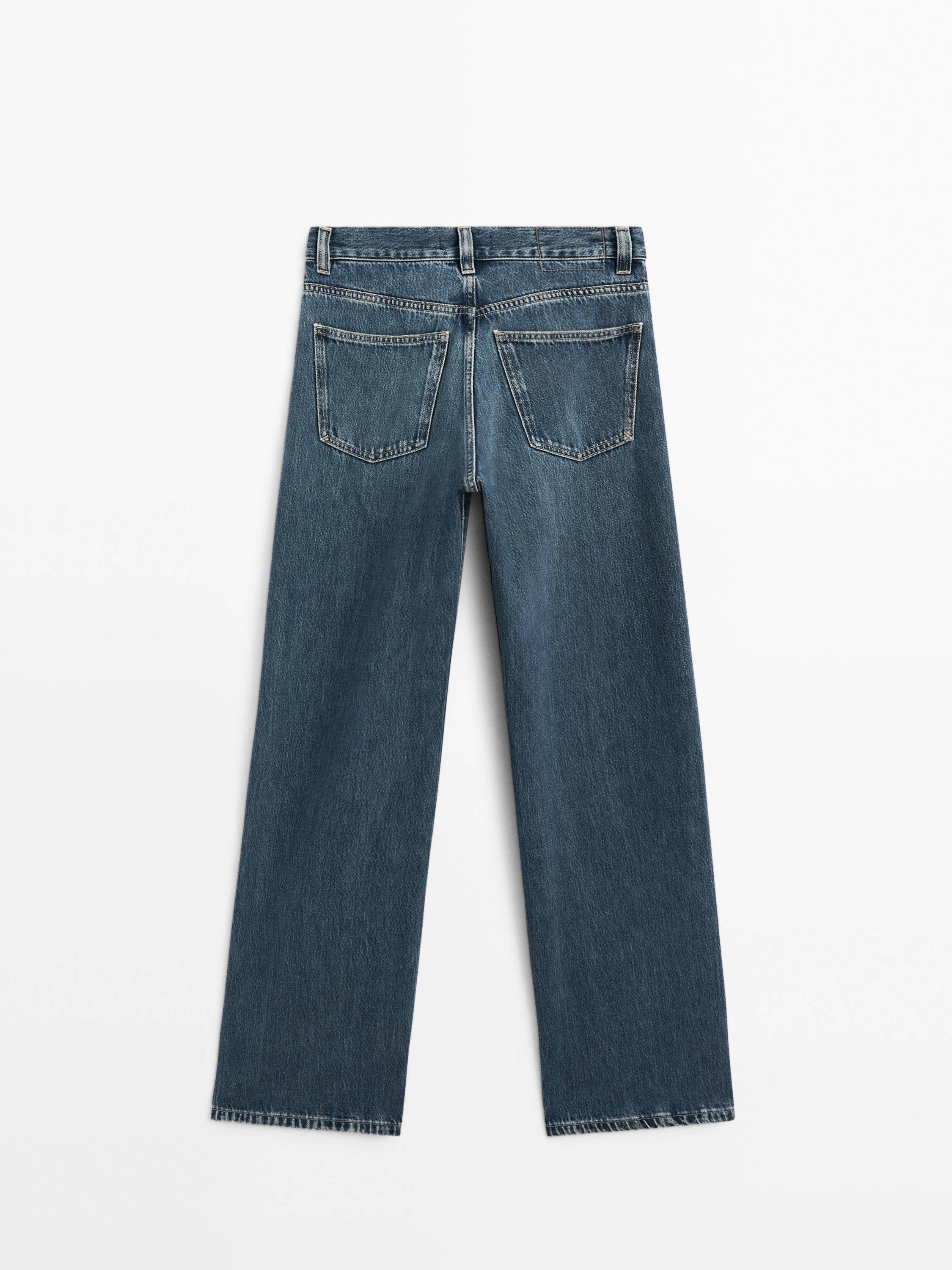 High-waist wide-leg jeans