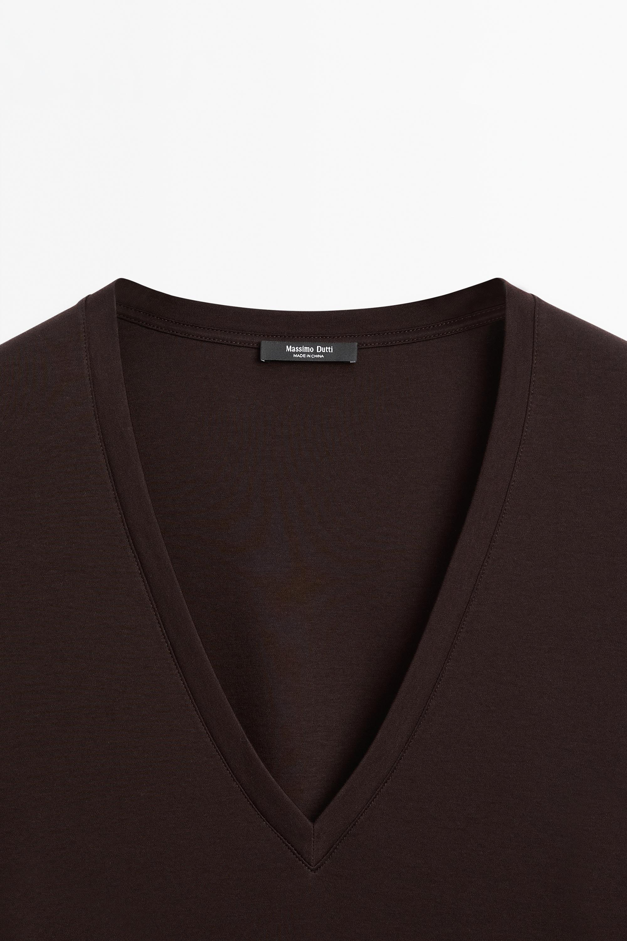 Flowing V-neck T-shirt — BROWN
