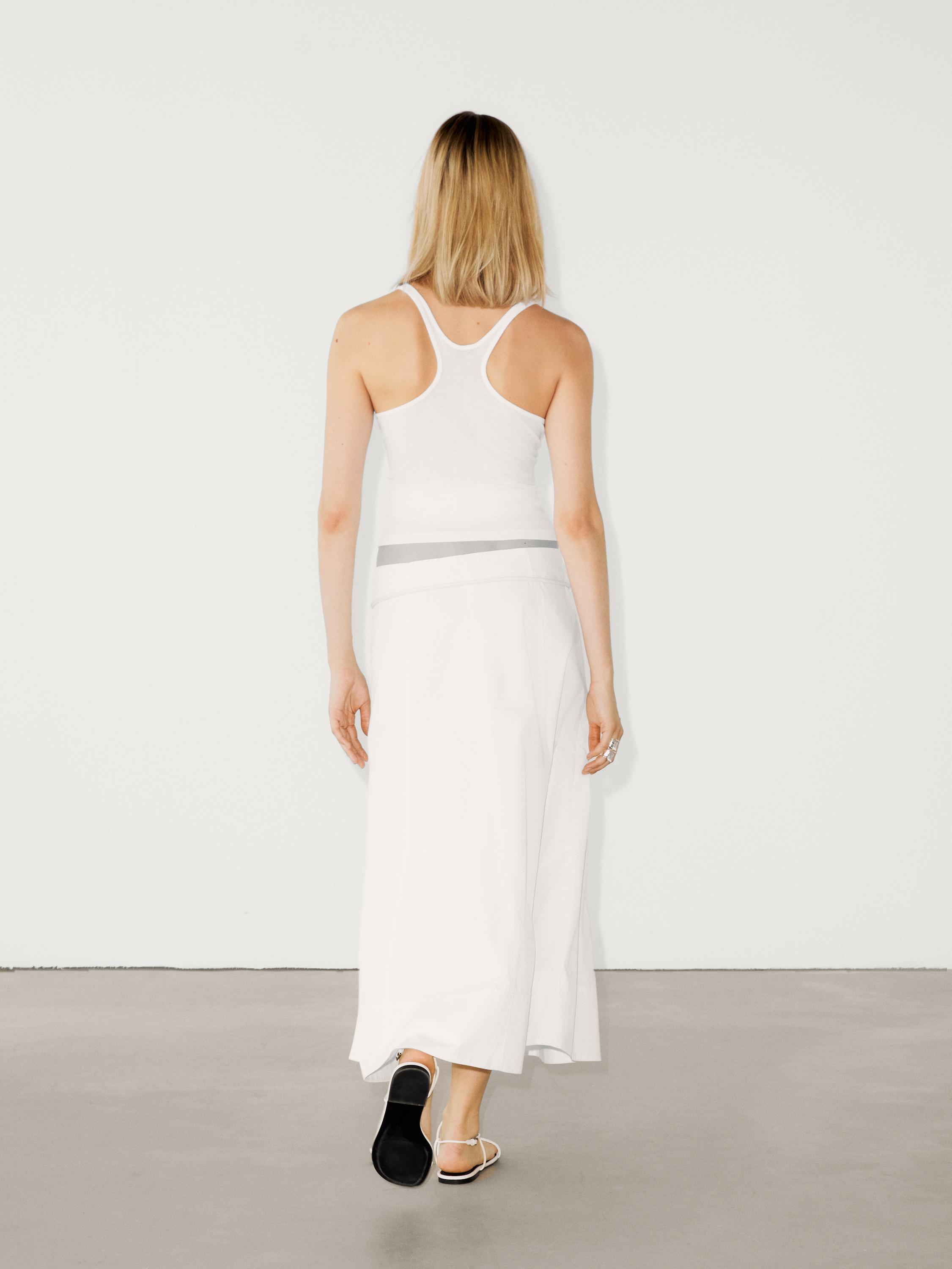 توب بحمالات قطن 100%