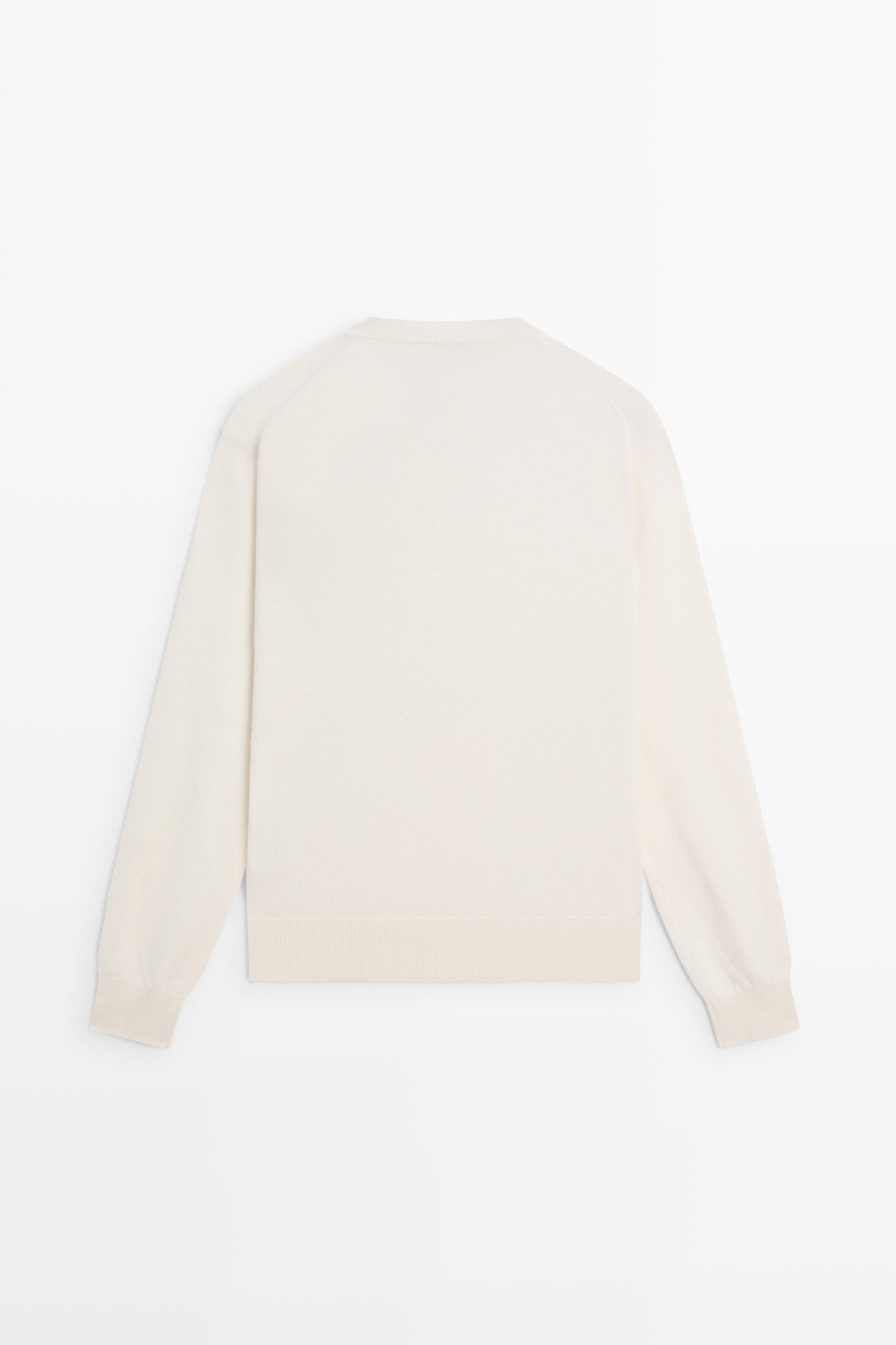 100% cashmere knit sweater — CREAM