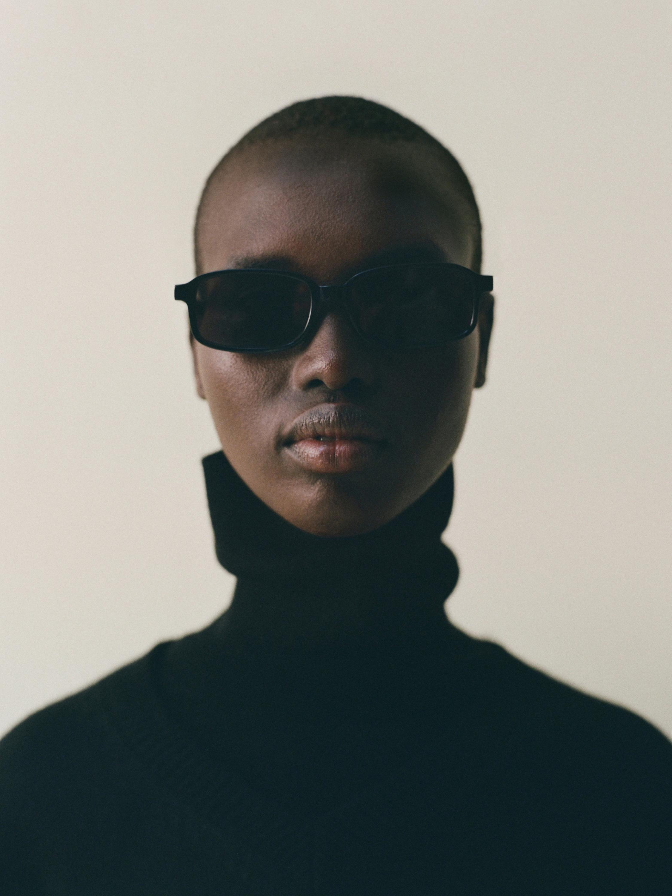 Knit 100% cashmere turtleneck sweater