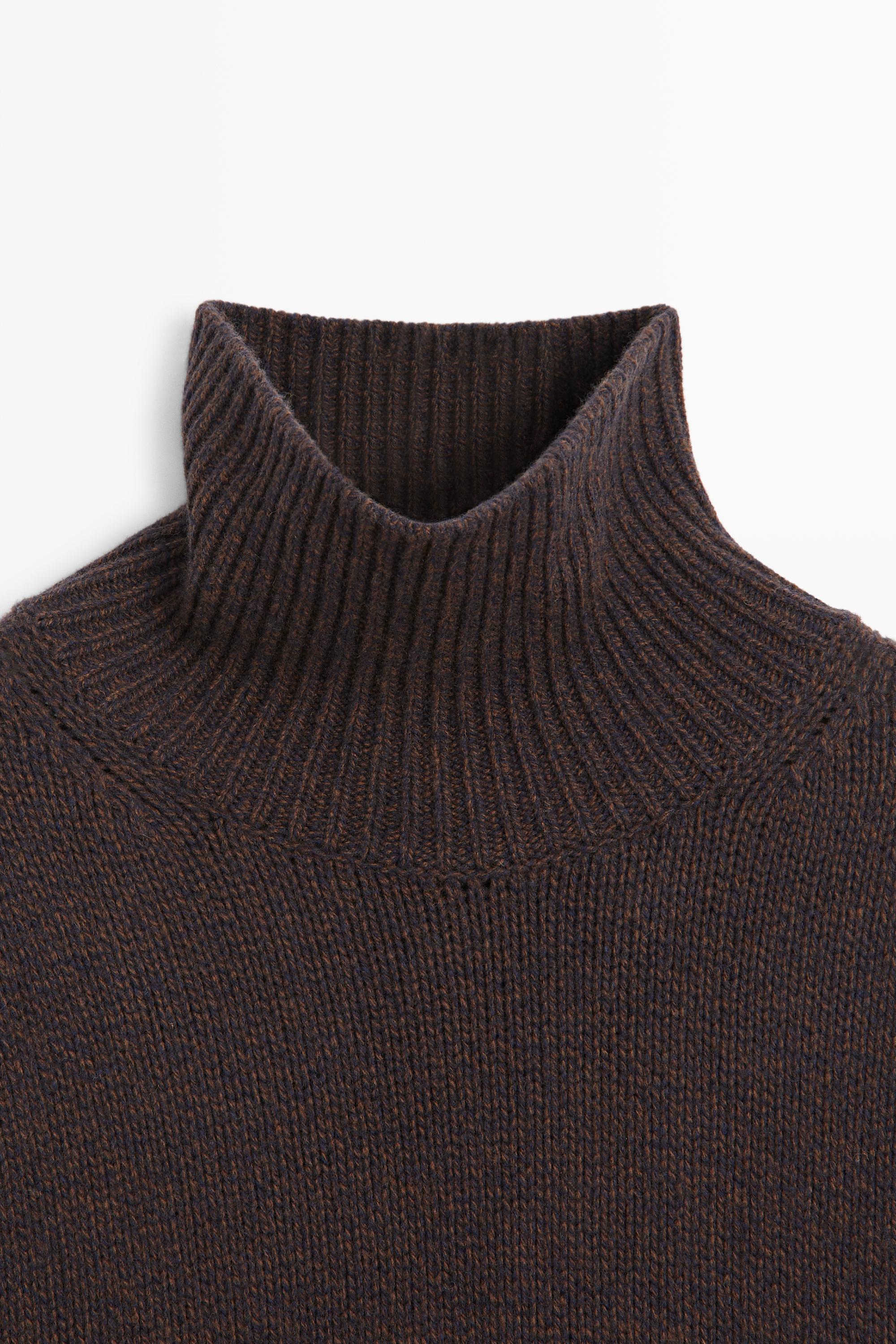 100% wool oversize knit sweater - BROWN
