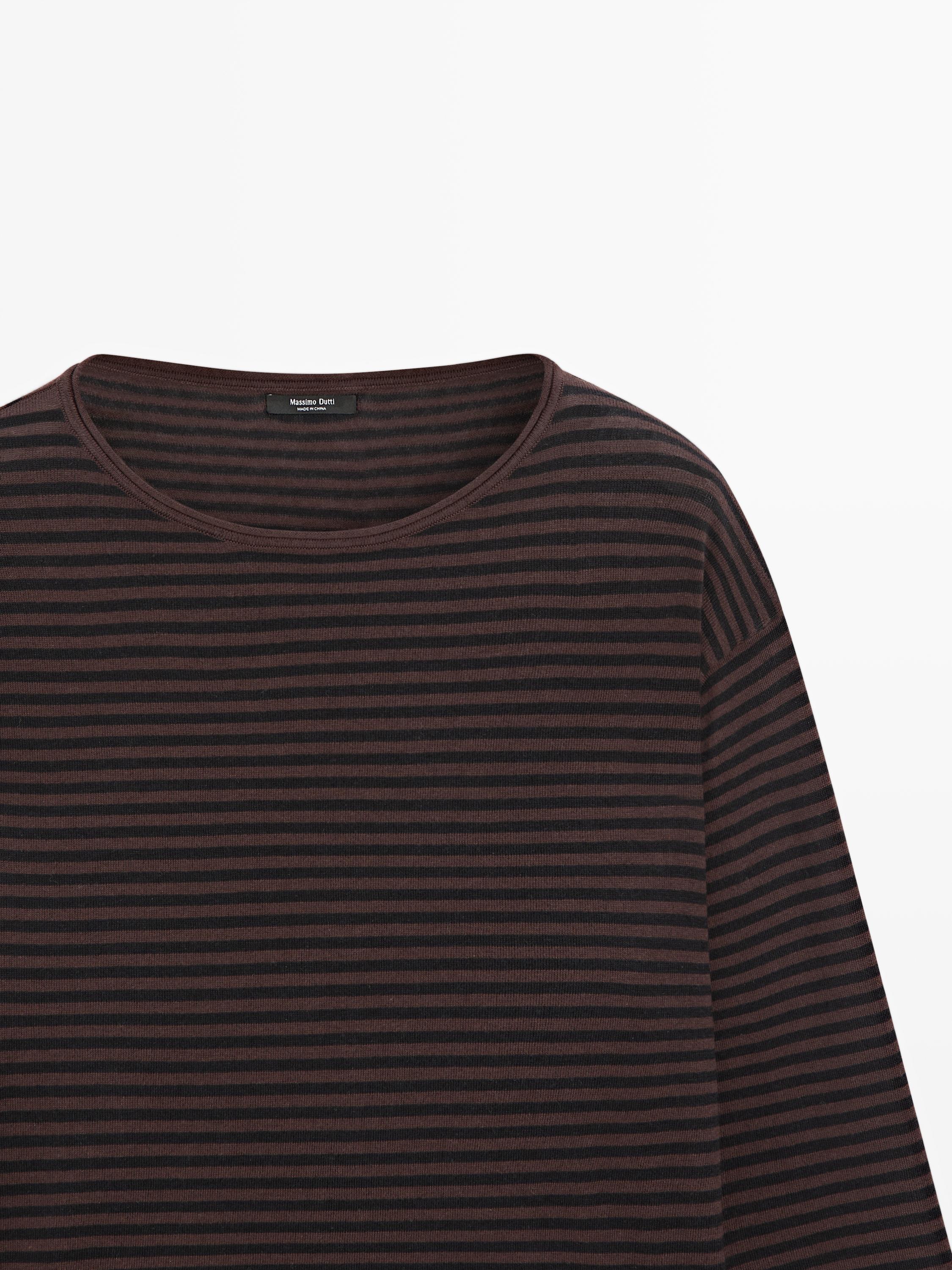 Pamuklu çizgili triko kazak