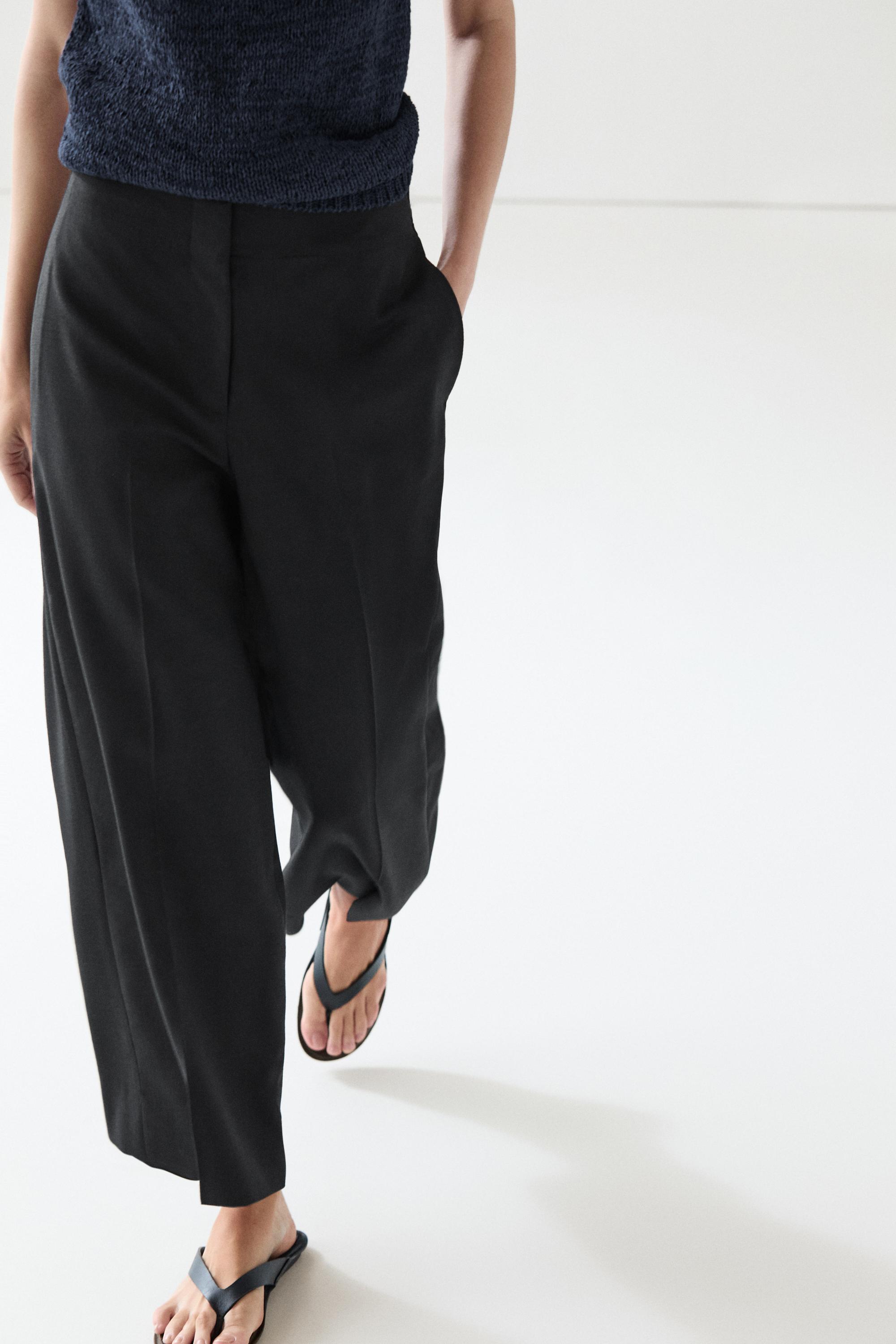 Wide-leg cropped stretch wool trousers — BLACK