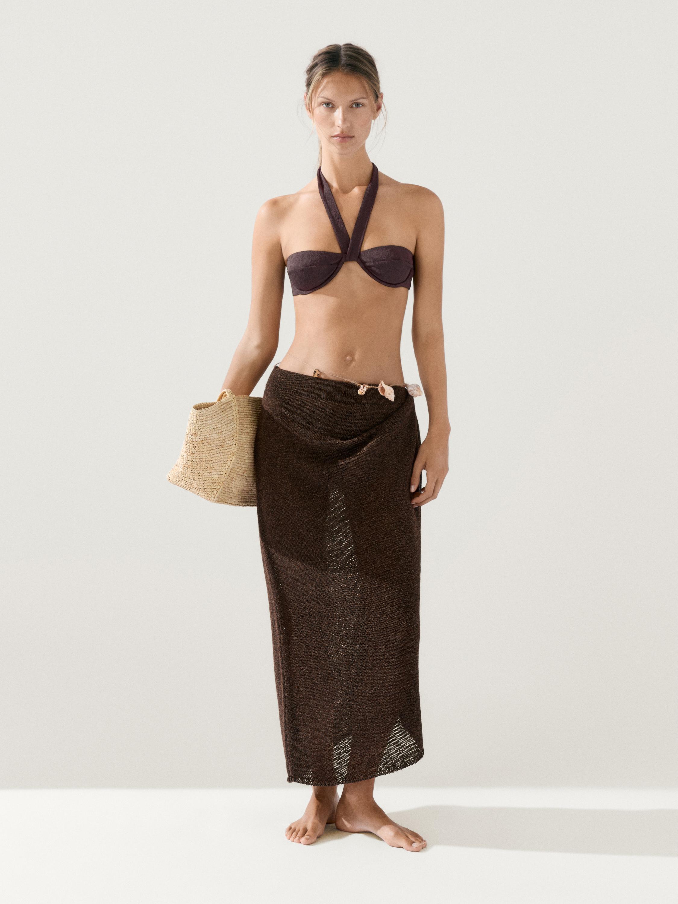 Textured bikini top with underwire and tied neck — BROWN