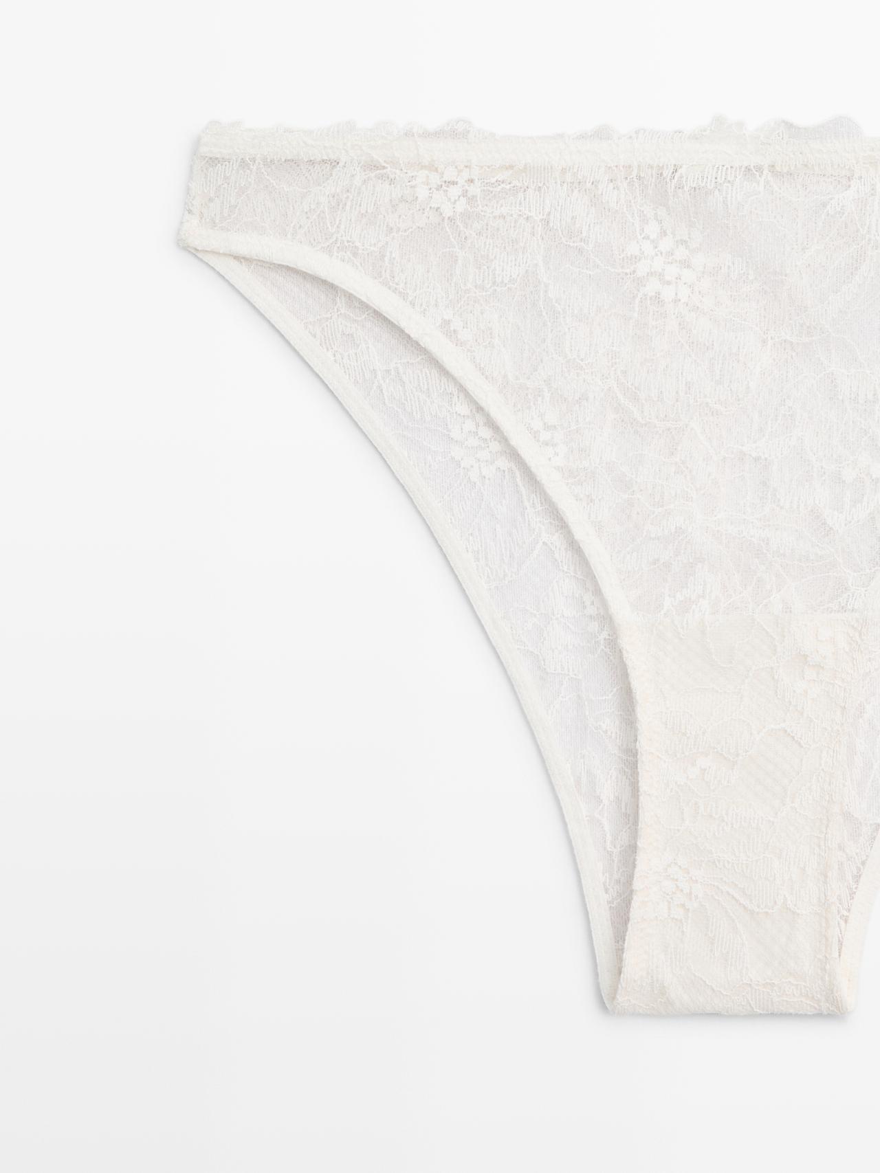 Scalloped lace briefs — CREAM