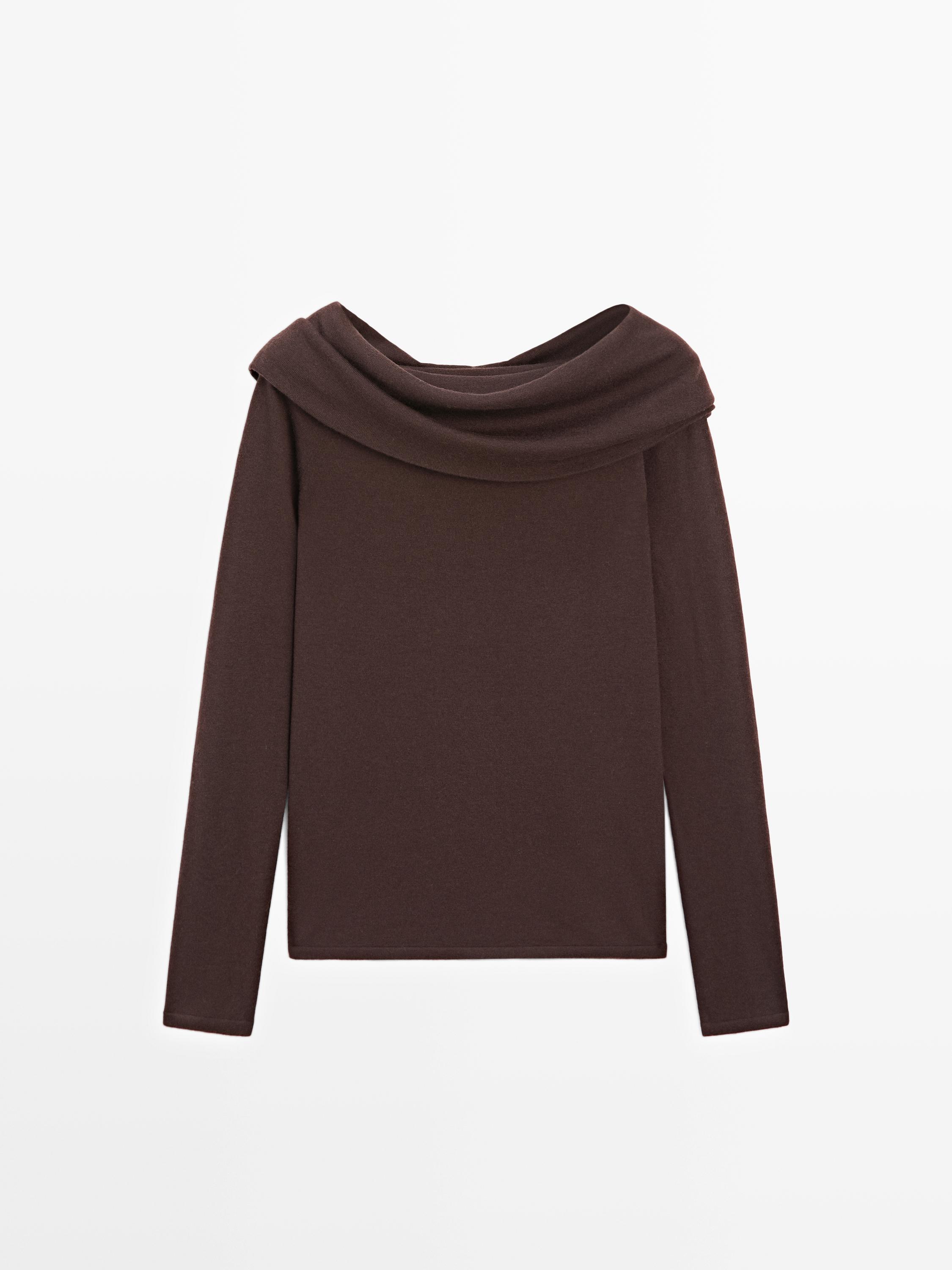 Maglia con spalle scoperte in misto lana