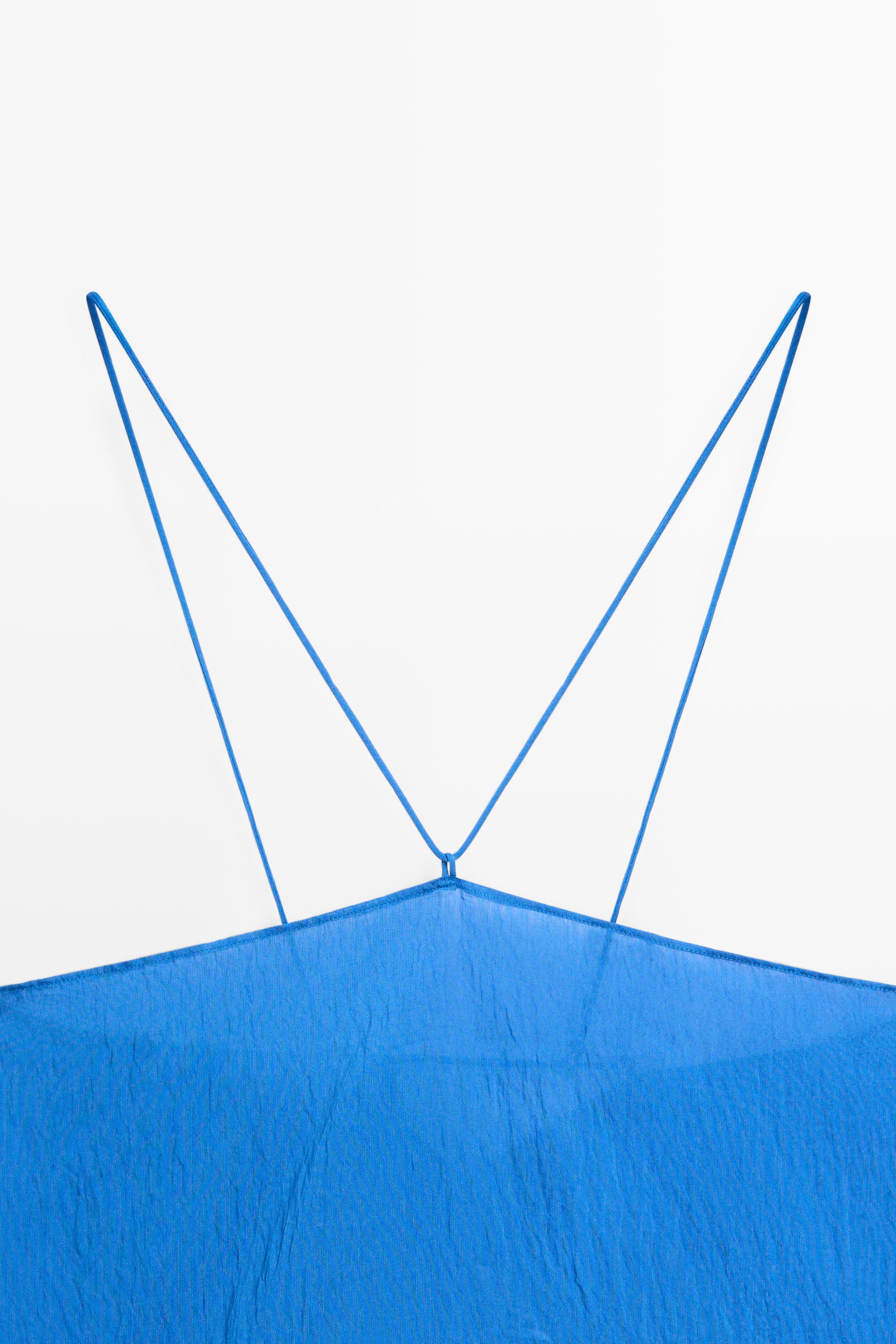 Flowing halter top with tie detail — BLUE