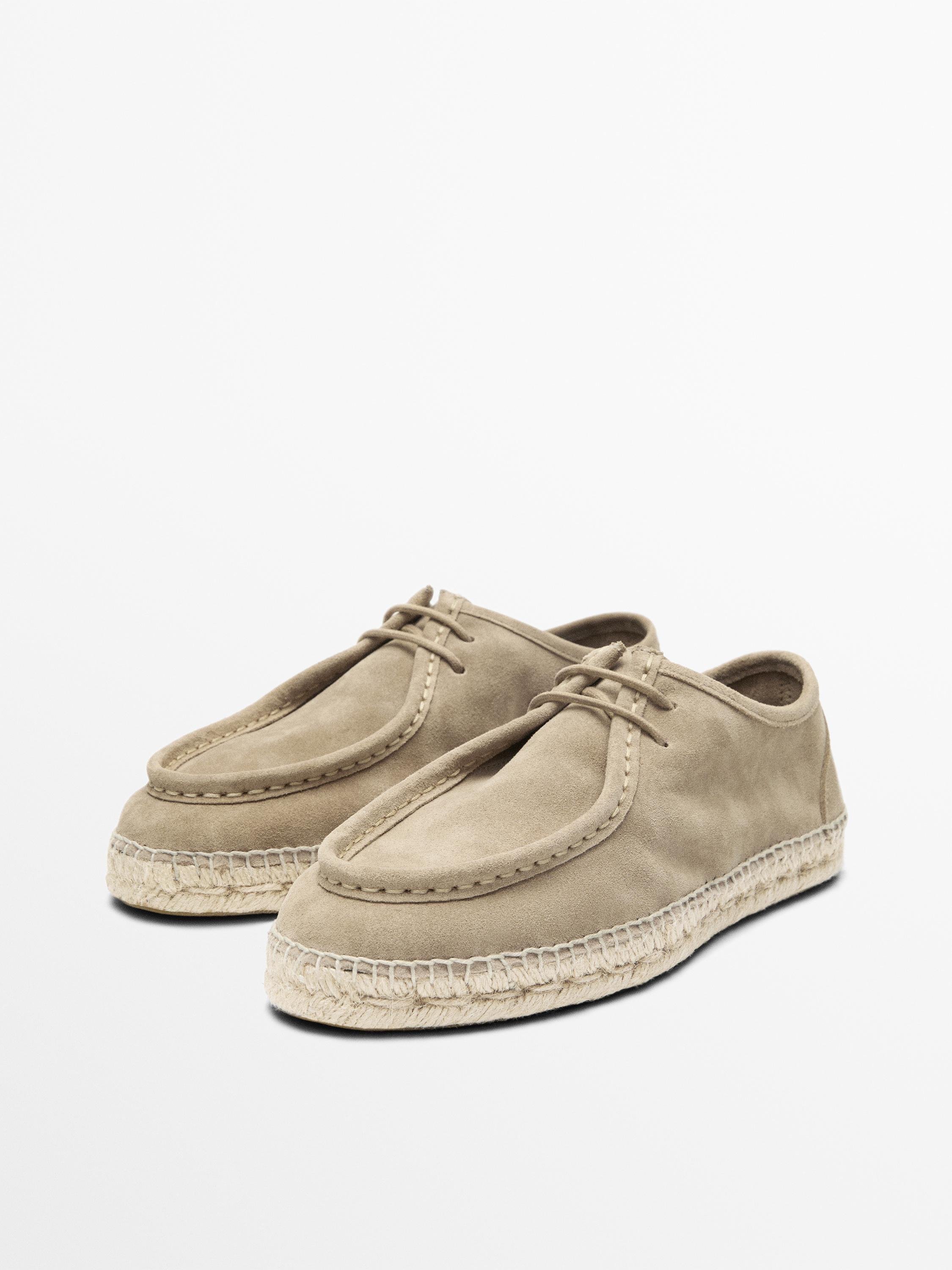 Split leather shoes with moc toe and jute sole