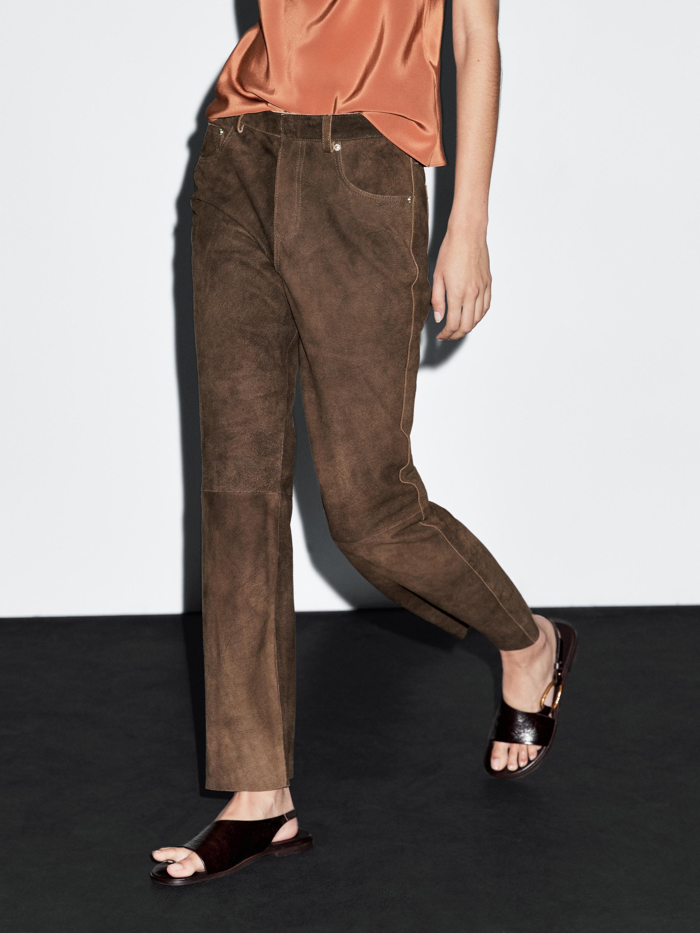 Pantalon en cuir caprin finition daim
