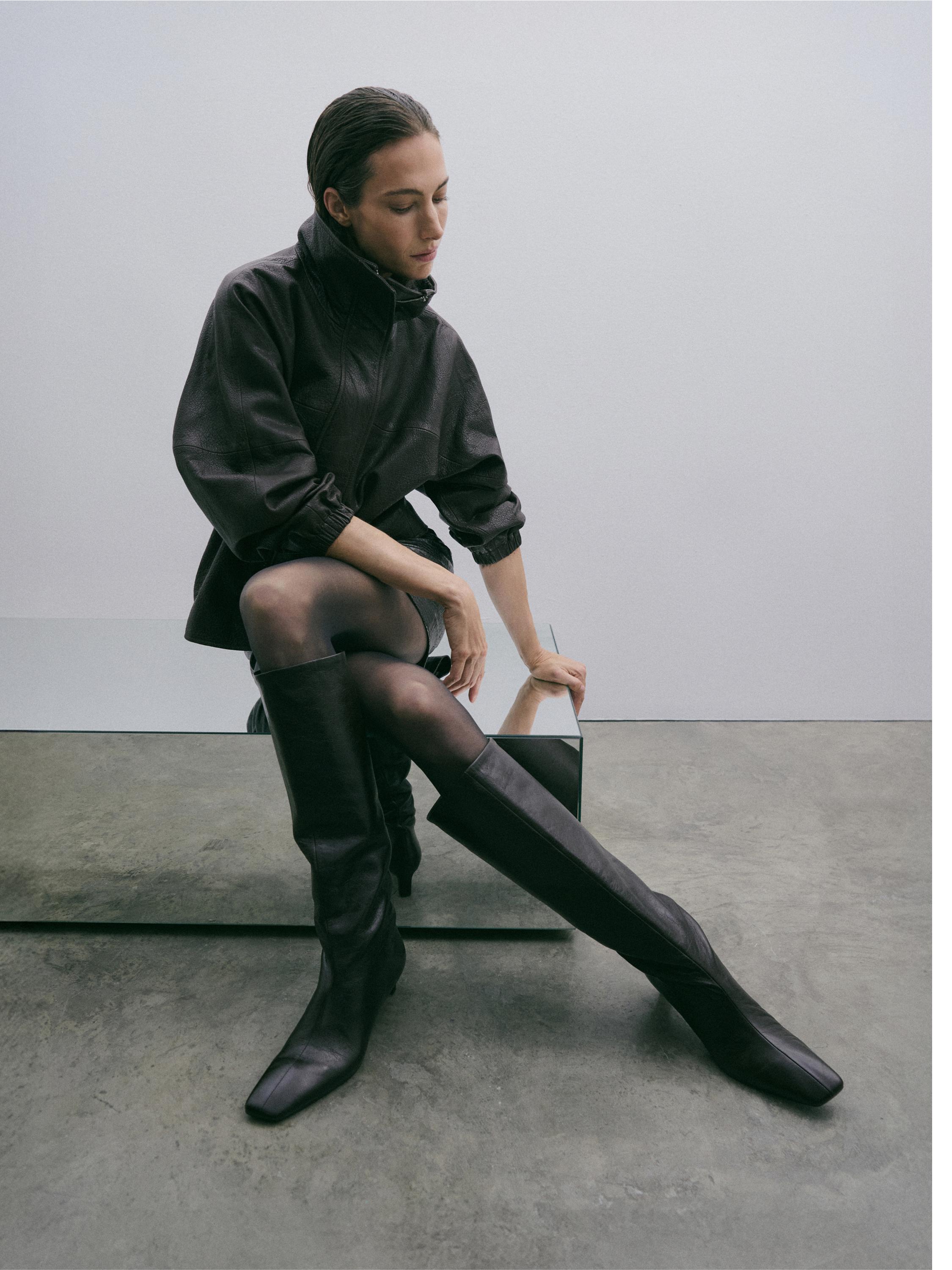 Lederstiefel mit Stilettoabsatz