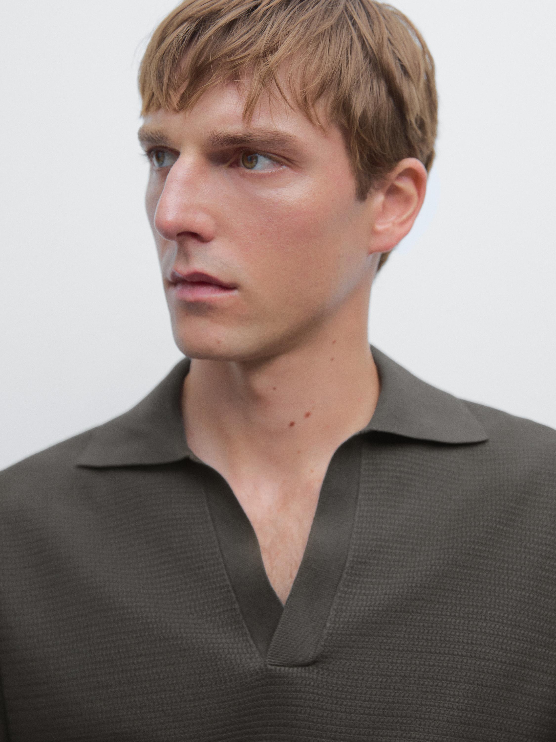 Knit V-neck polo shirt
