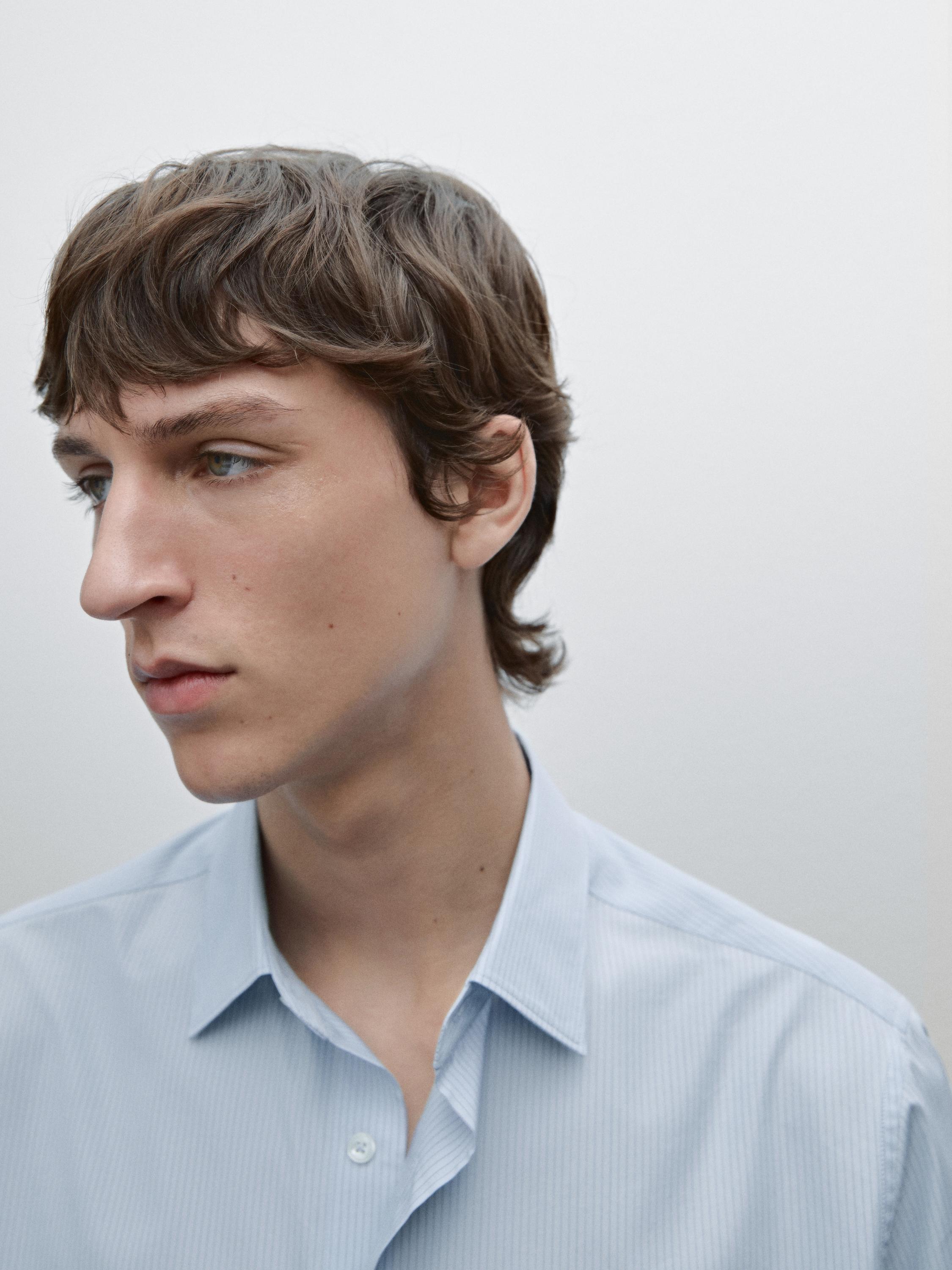 Gestreiftes Hemd aus Baumwollmischgewebe im Regular-Fit