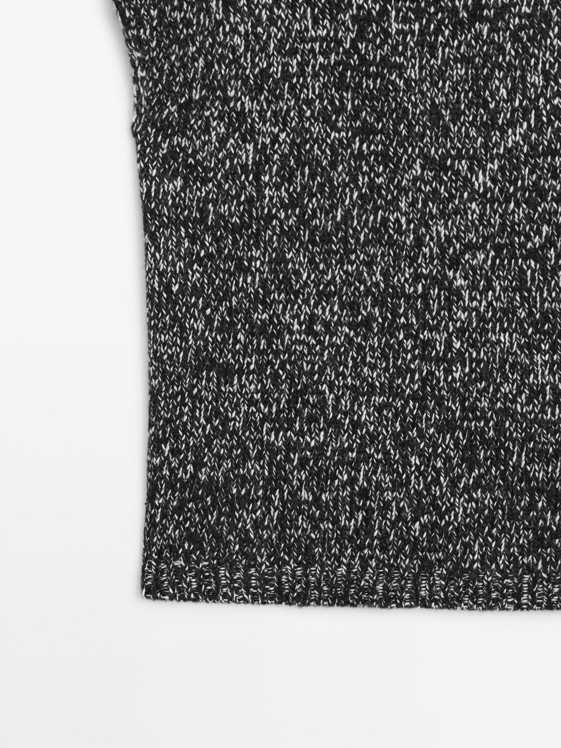 Mouliné knit vest with collar detail — BLACK