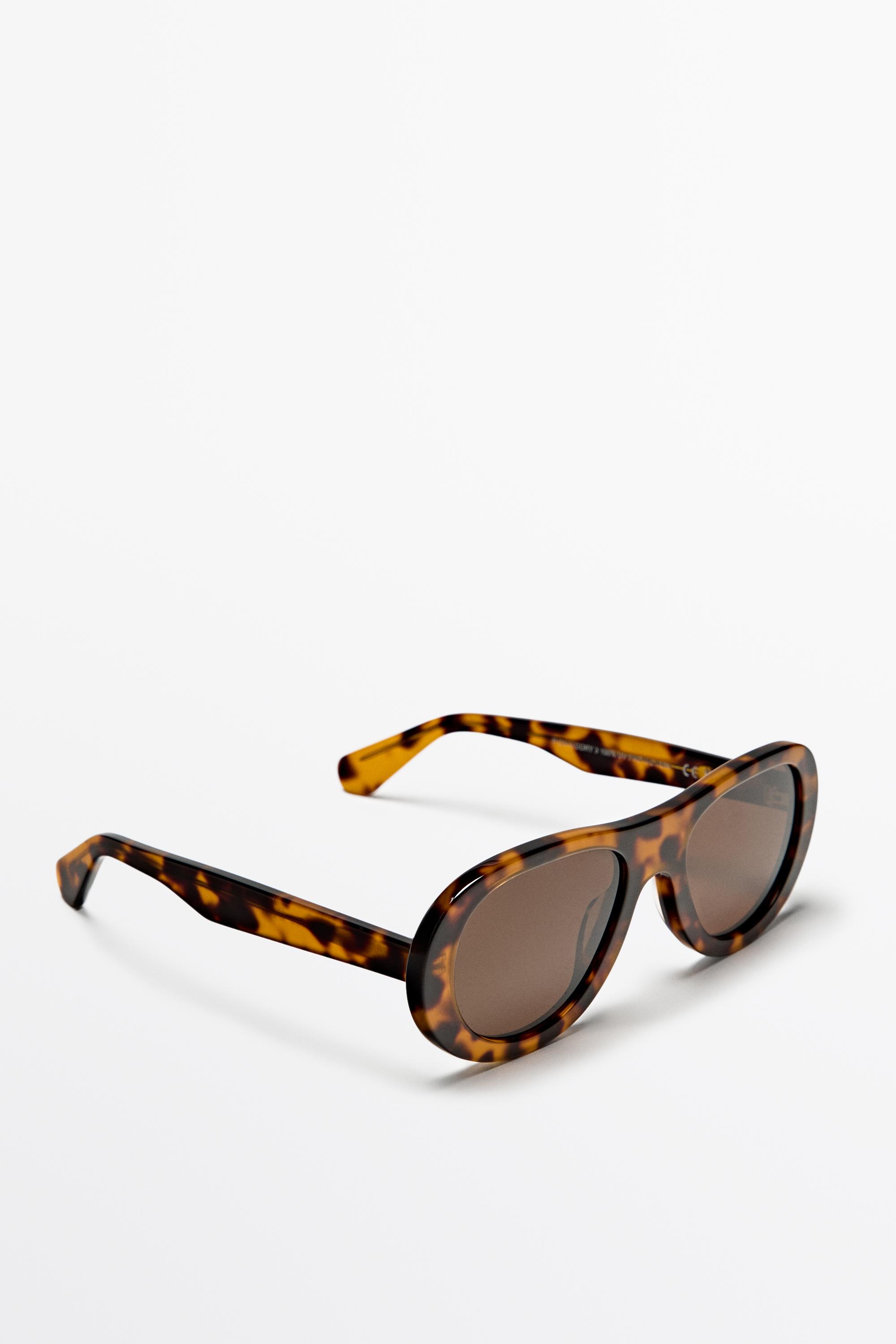 Ovale Sonnenbrille