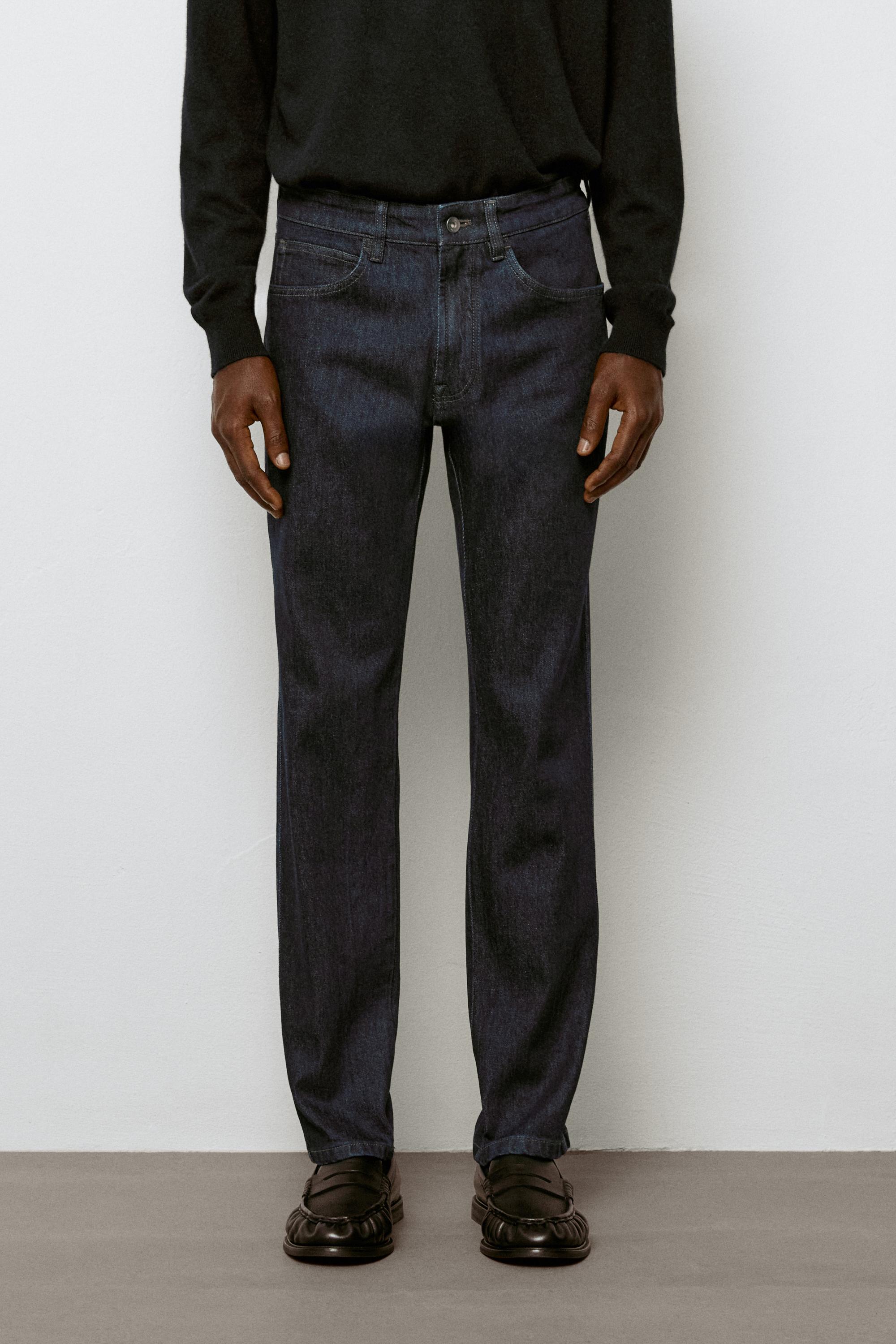 Tapered fit jeans