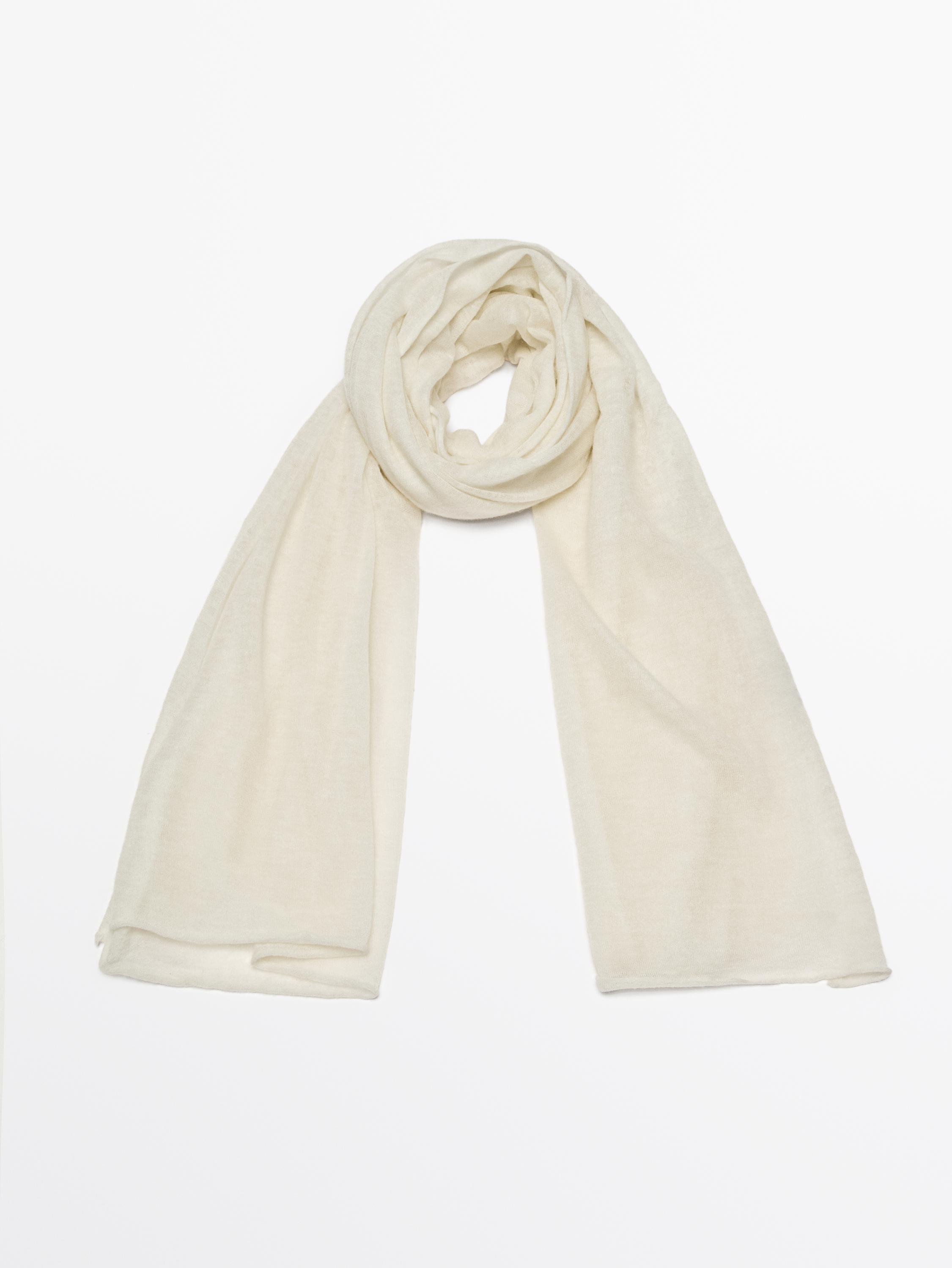 100% cashmere knit scarf