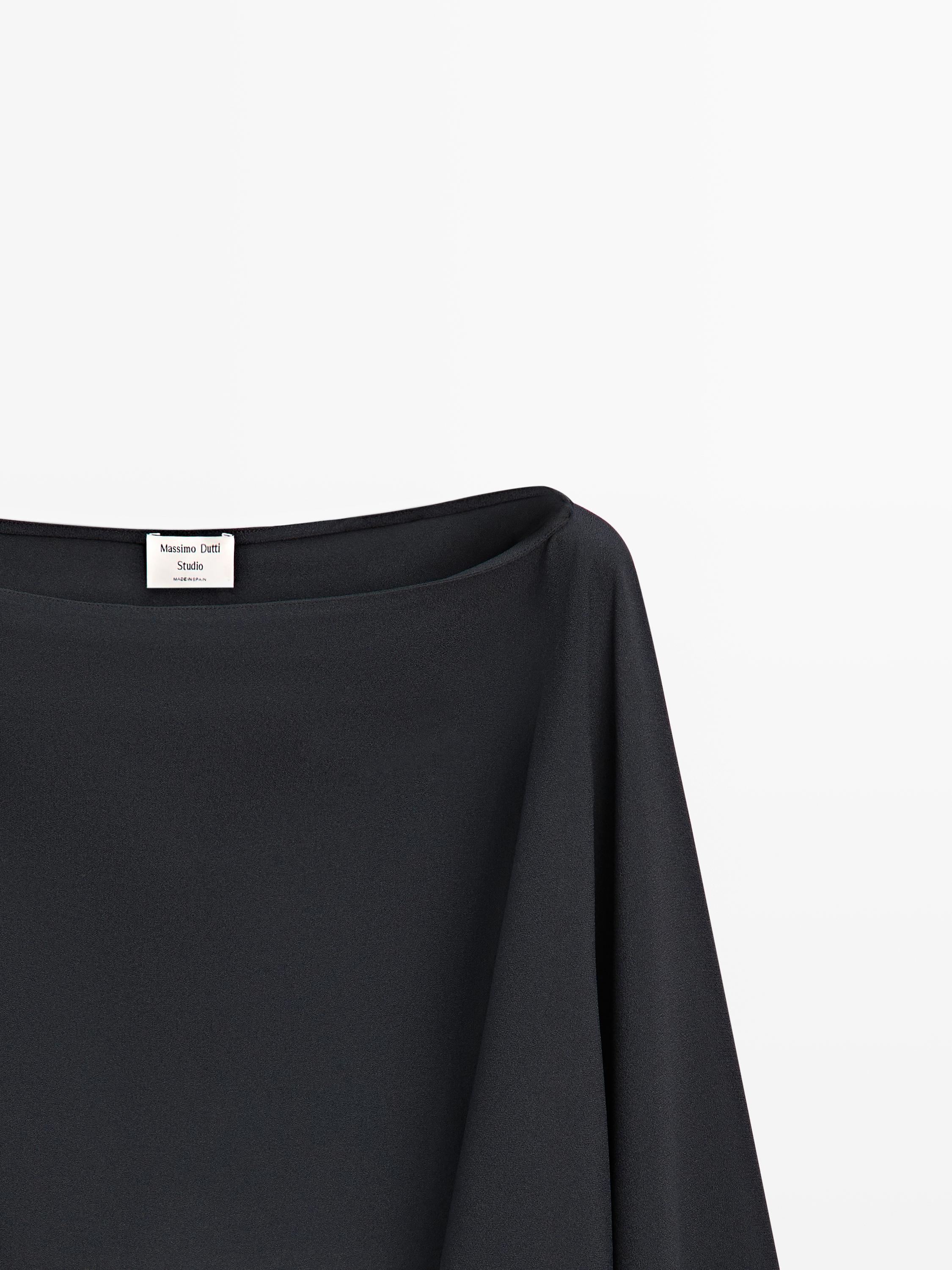 Asymmetric flowing cape - STUDIO