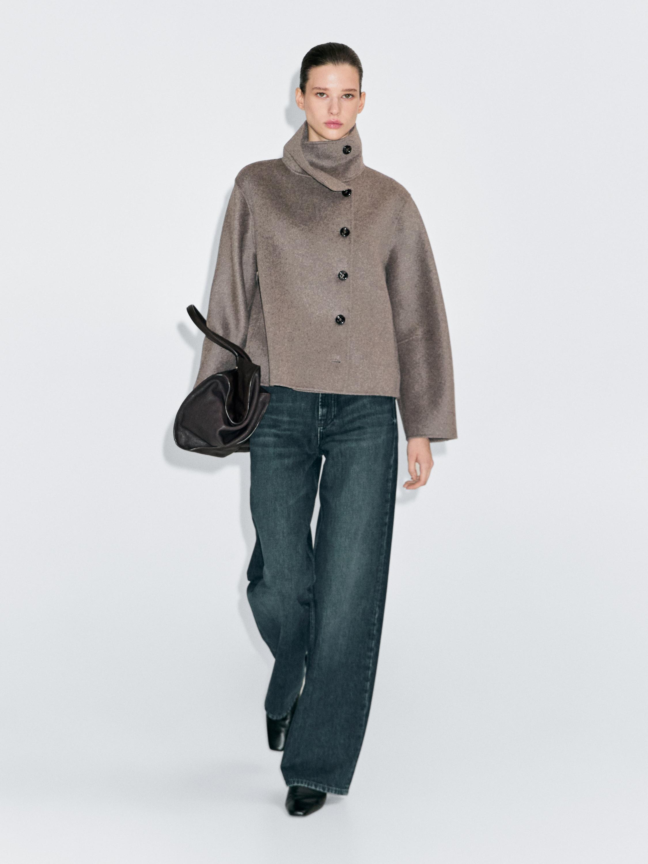 Short high neck wool blend coat