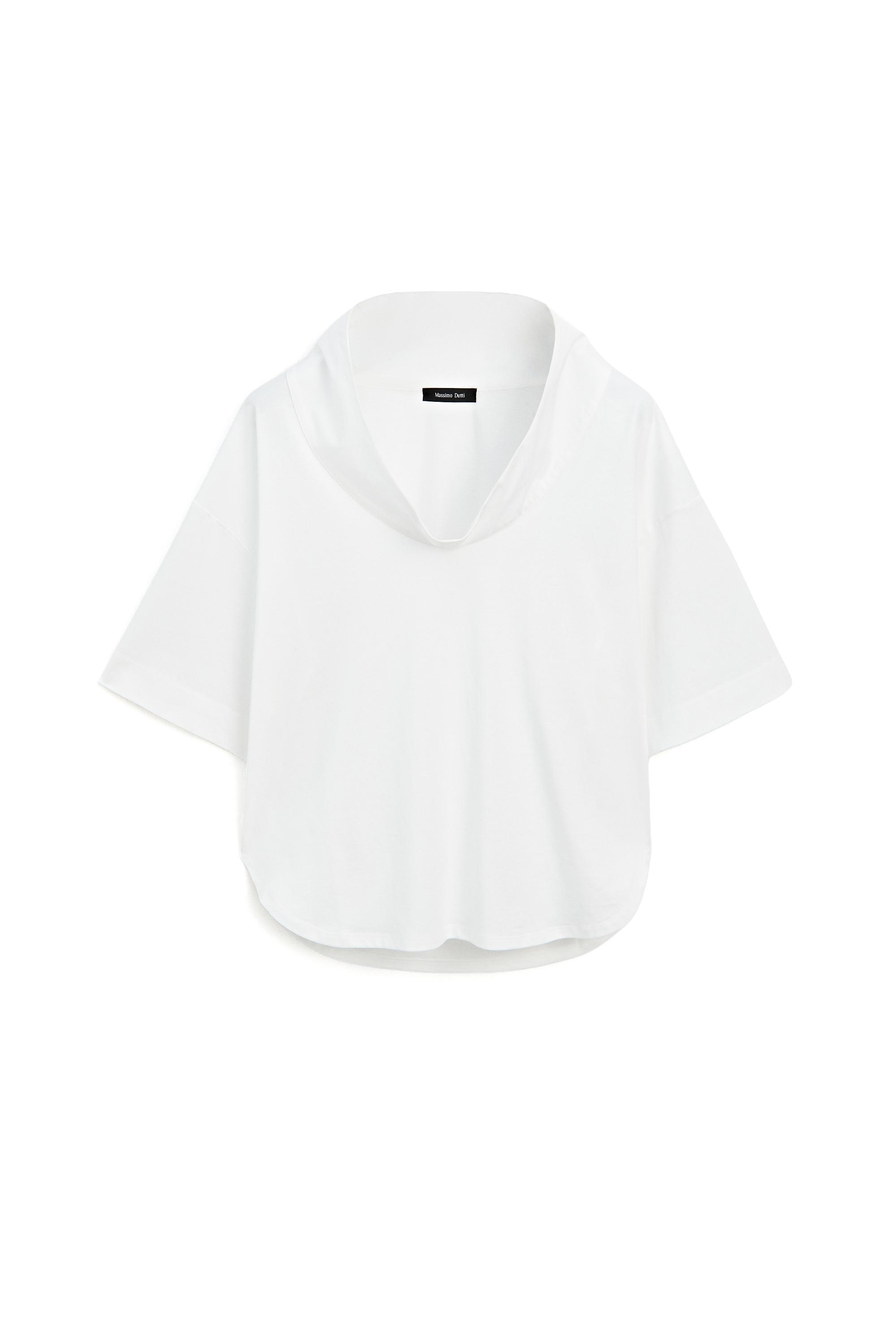 Short sleeve cotton blouse with open neck — Off white