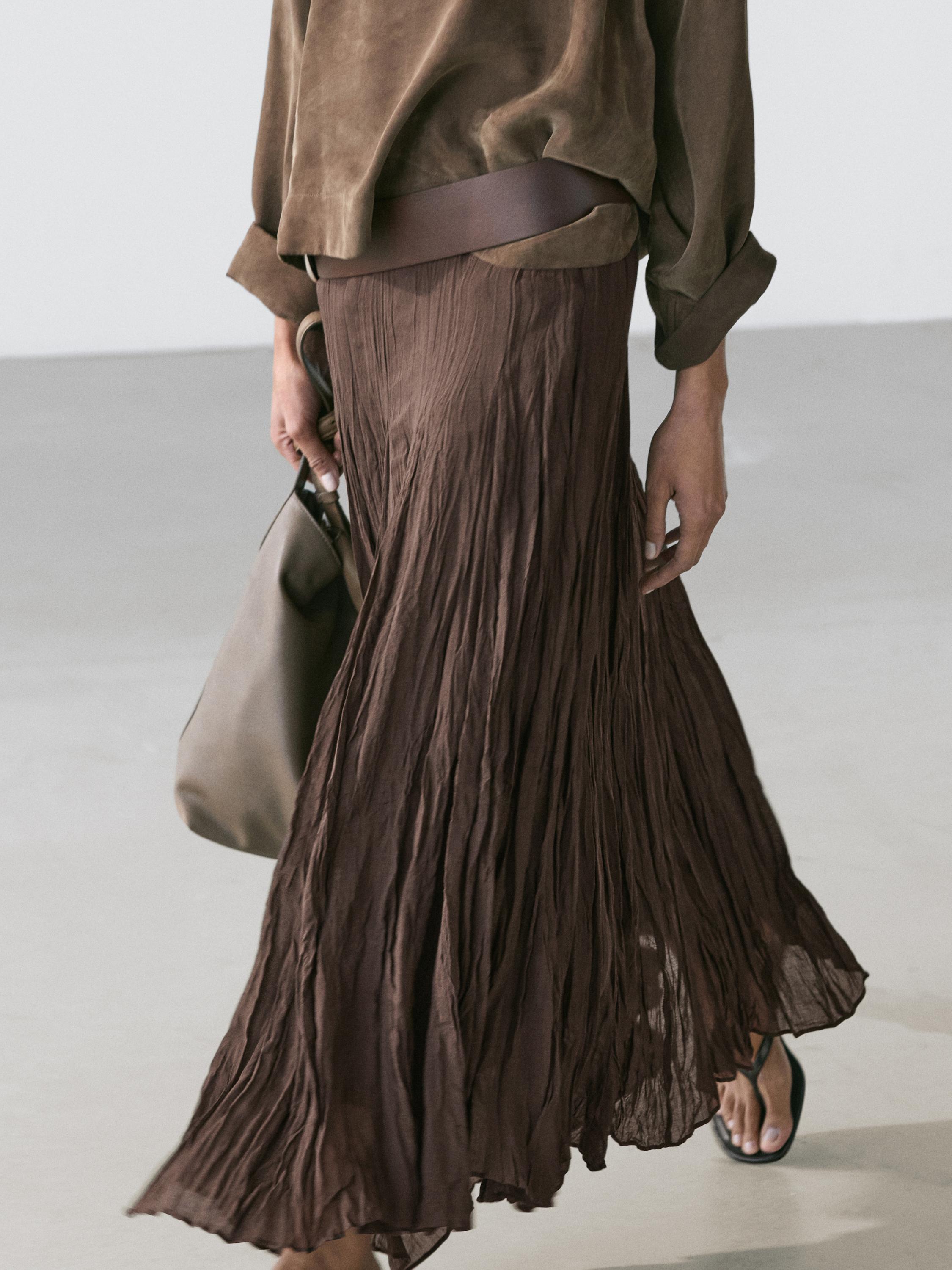 Flowing godet midi skirt — Chocolate