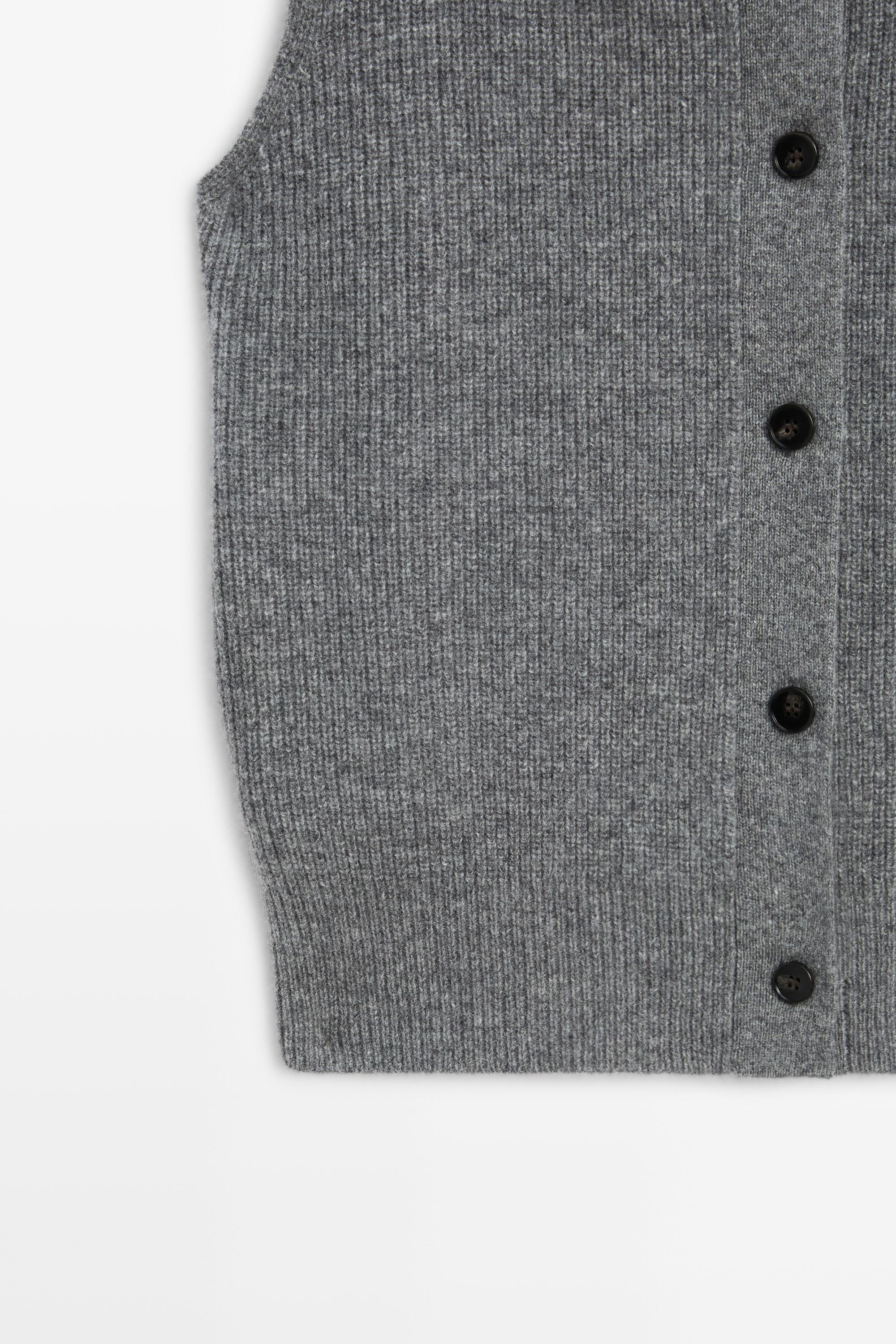 100% wool funnel neck knit vest — DARK GREY