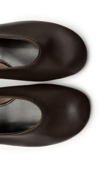 Low heel leather ballet flat - LIMITED EDITION — BROWN 9