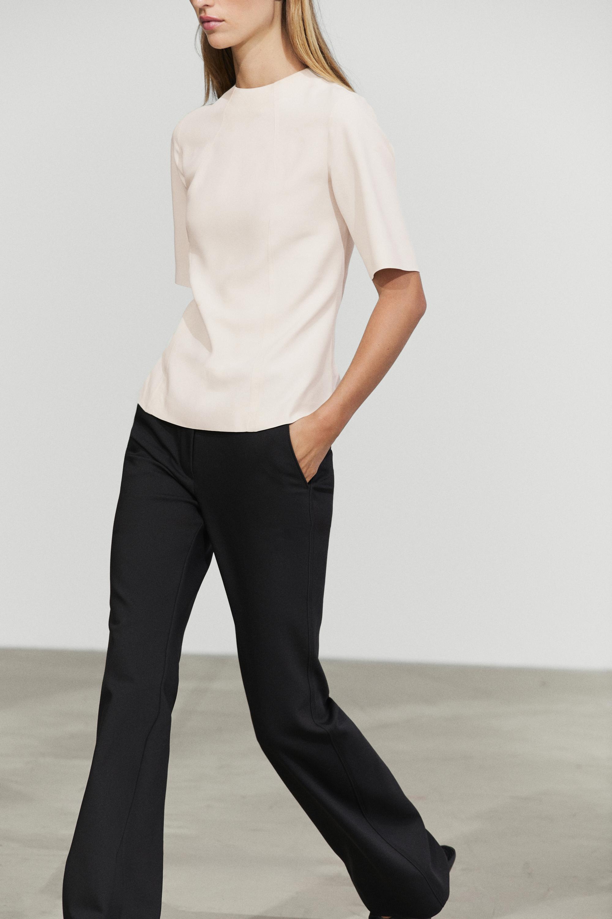 Flowing elbow-length sleeve top — CREAM