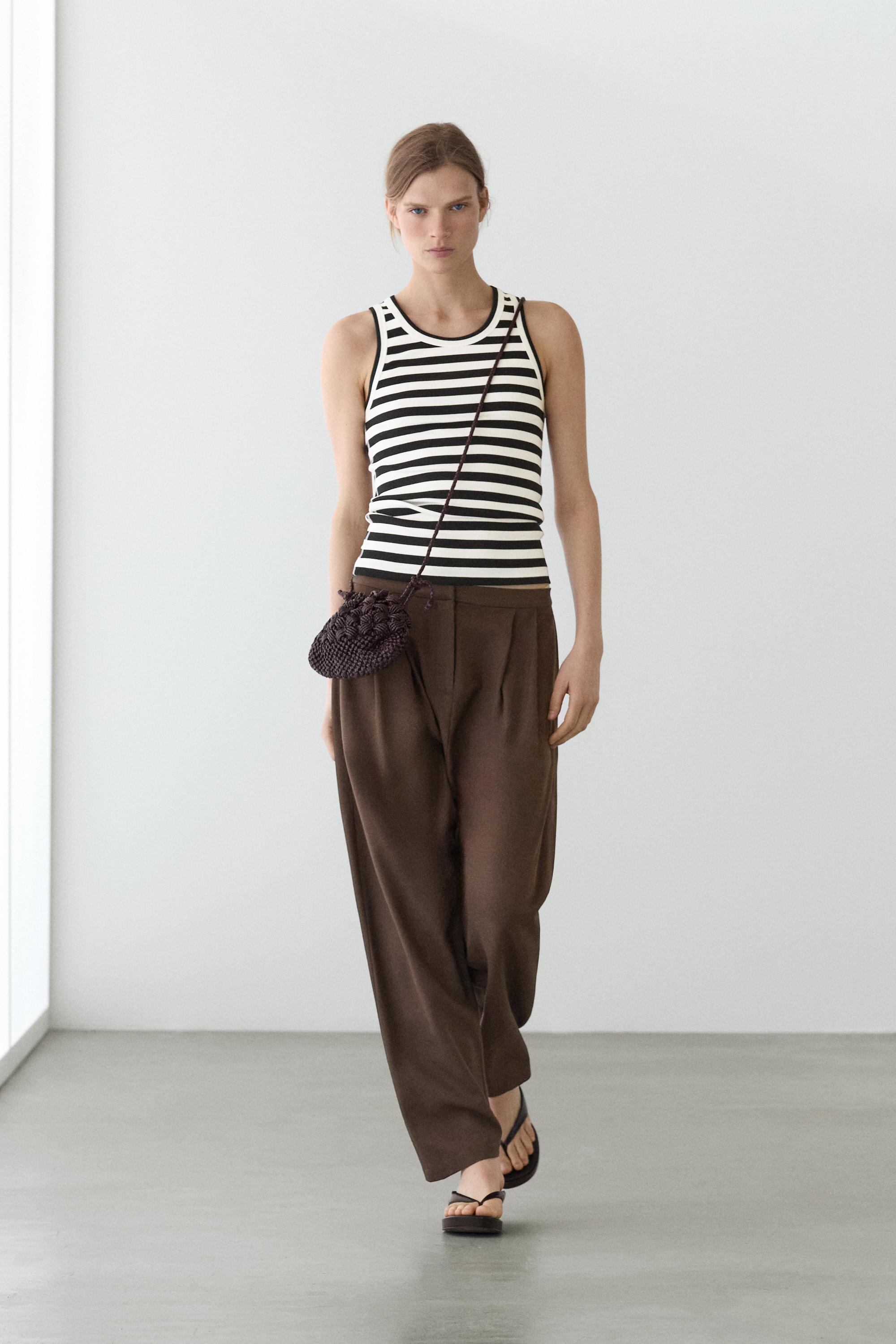 Sleeveless ribbed top with striped detail