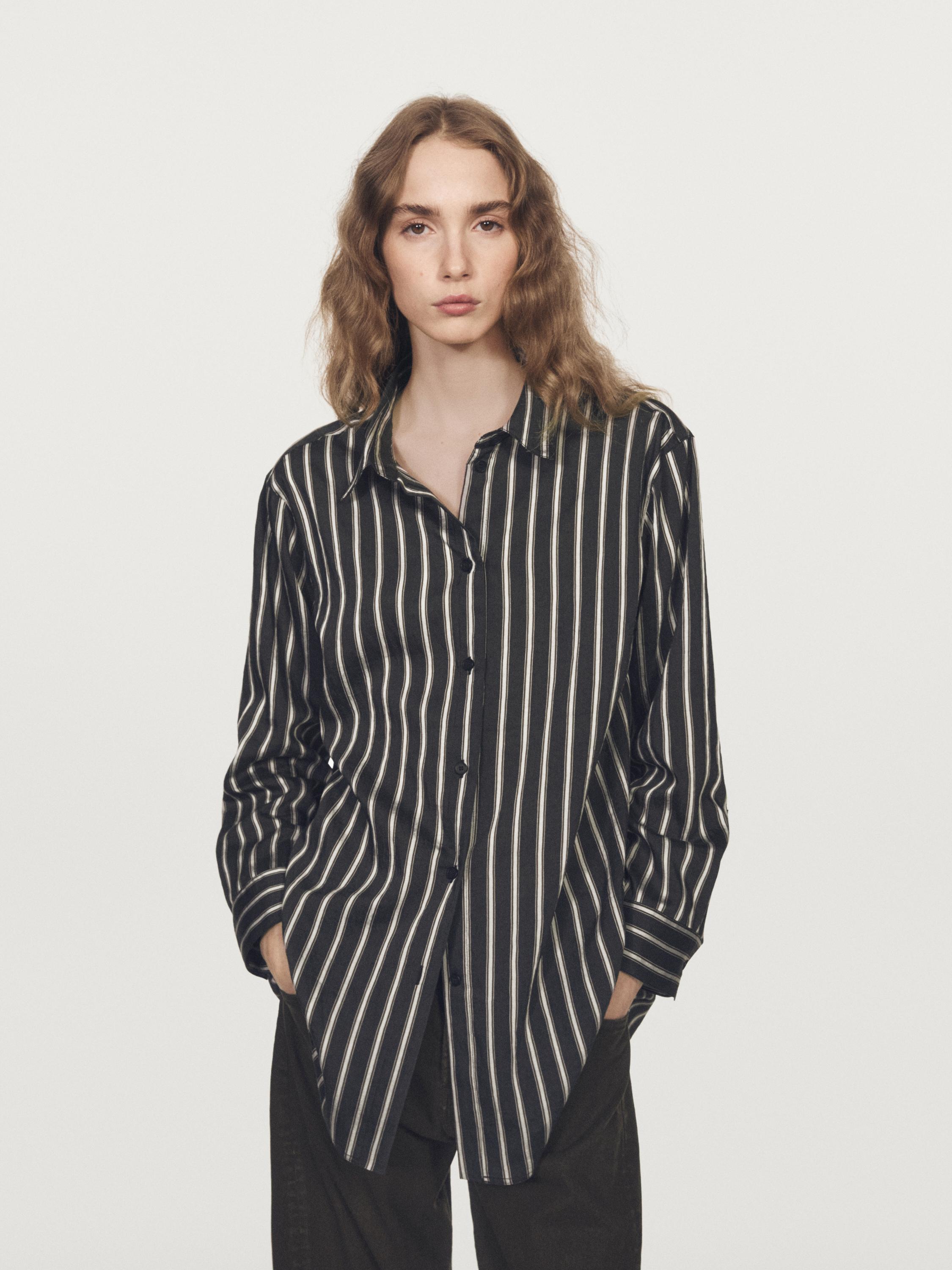Striped loose-fitting shirt