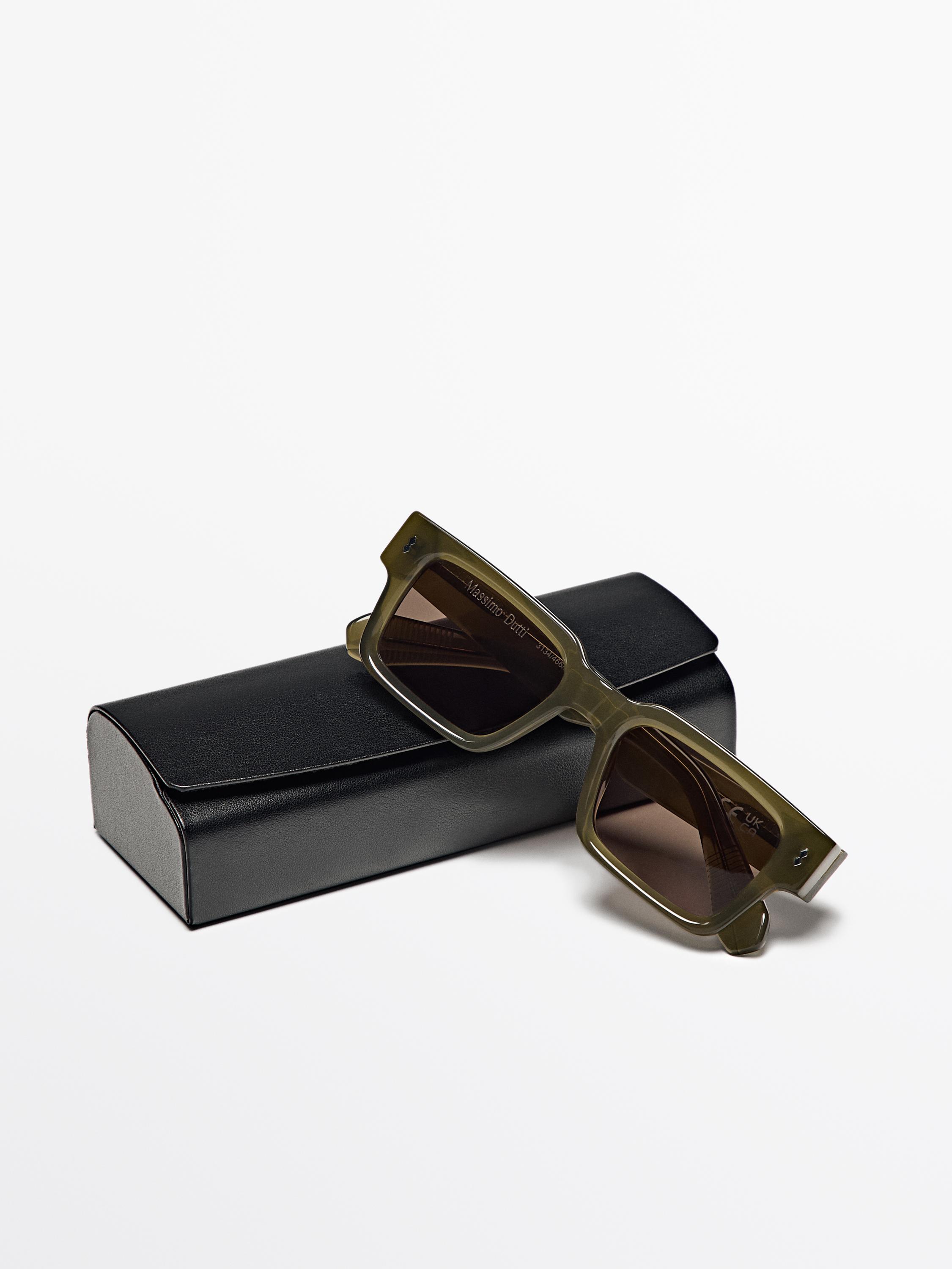 Rectangular sunglasses