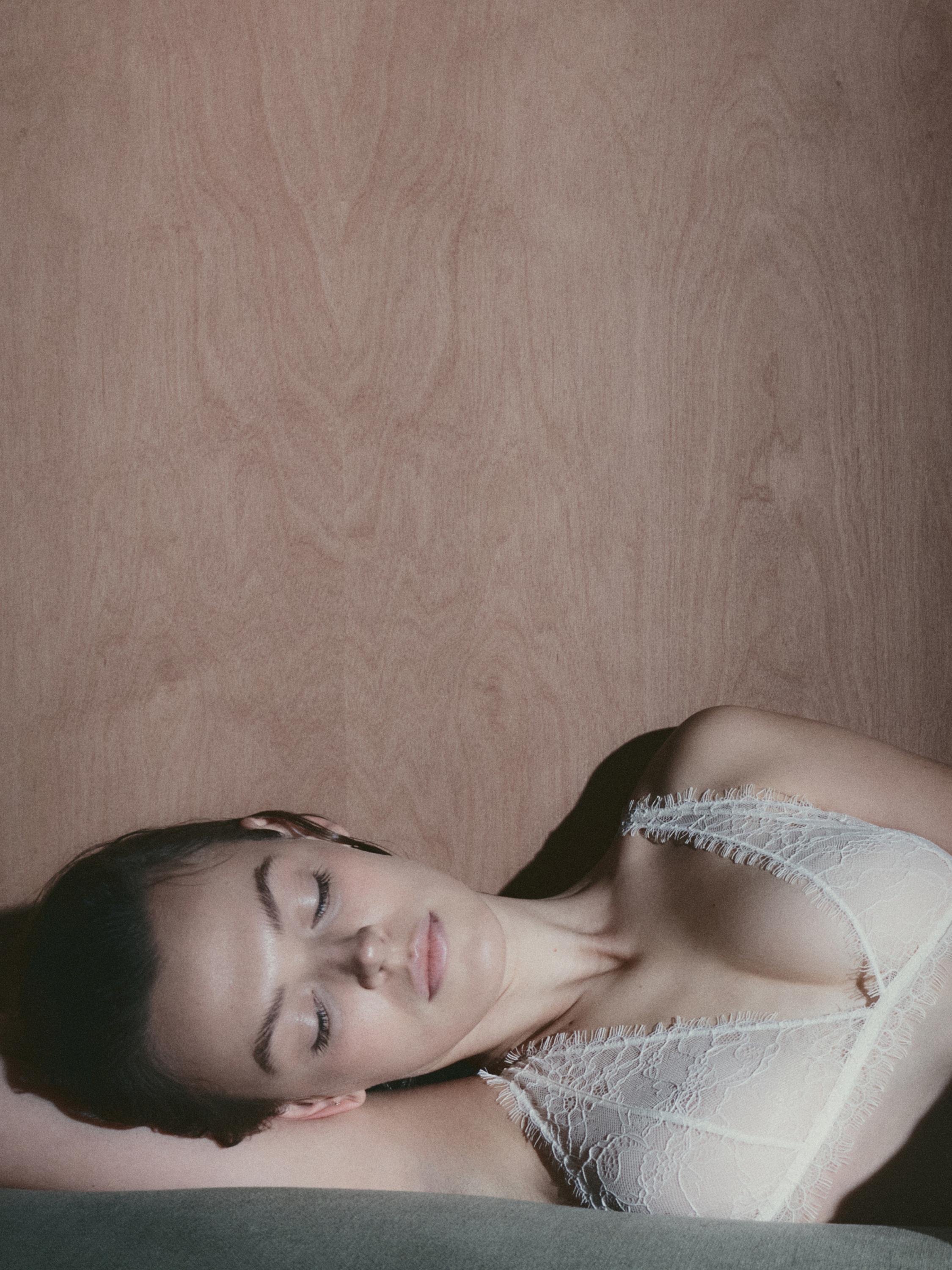 Frayed lace bralette — CREAM