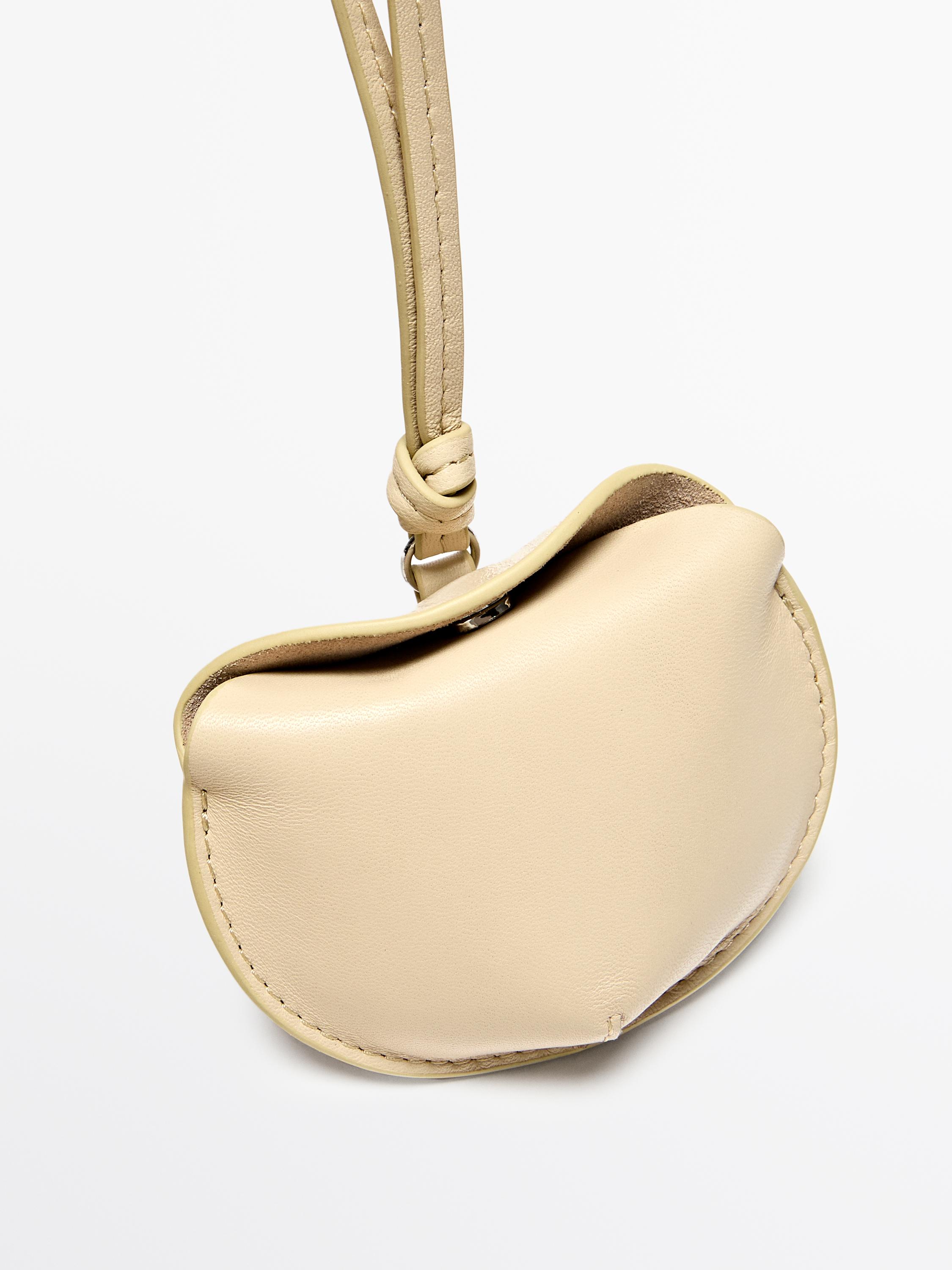 Foldable nappa leather AirPods case — Vanilla (alternate view)
