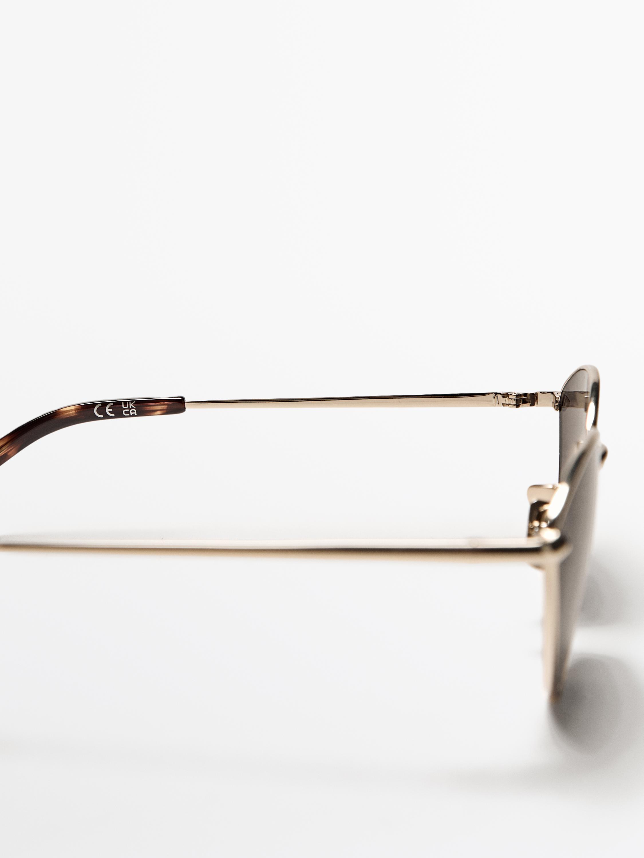 Occhiali da sole cat eye metallici