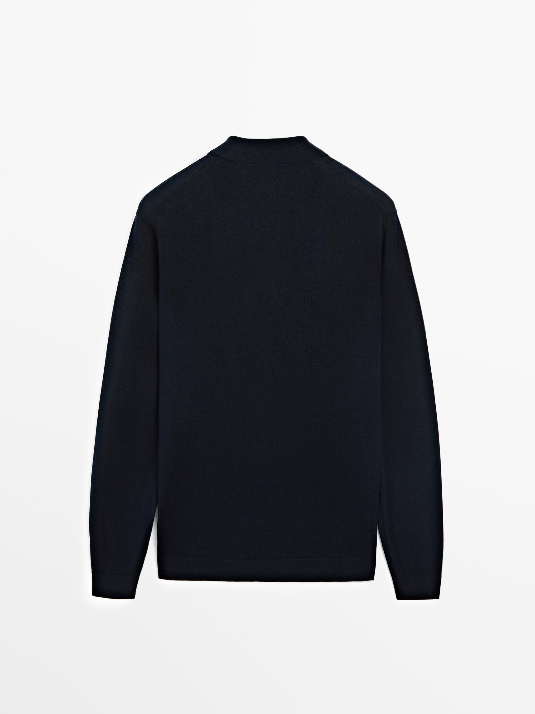 100% merino wool knit sweater with polo collar