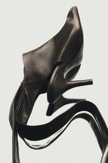 Lace-up heel shoe - LIMITED EDITION — BROWN 2