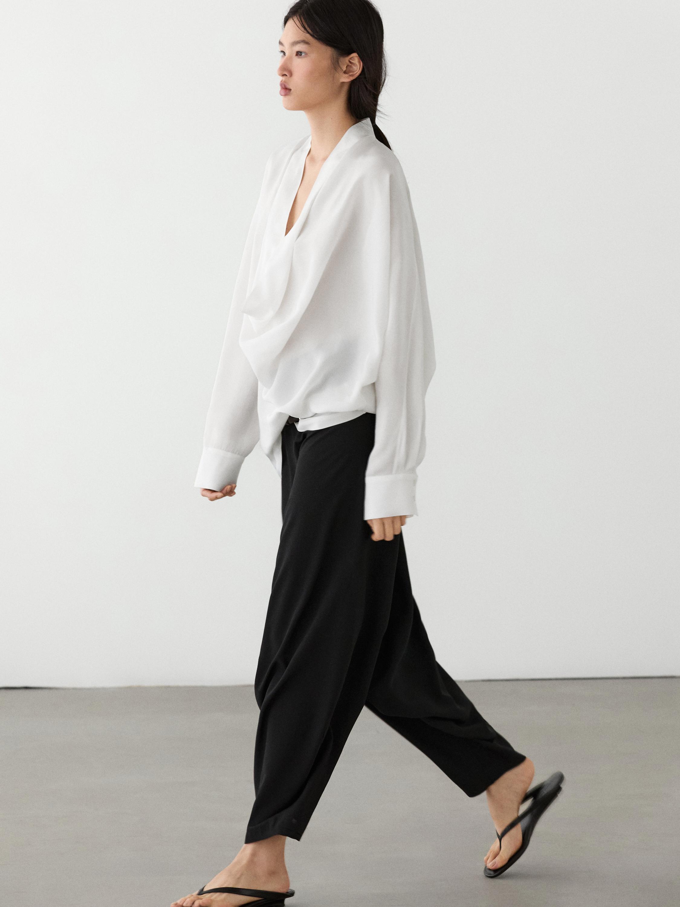 Flowing baggy trousers — BLACK