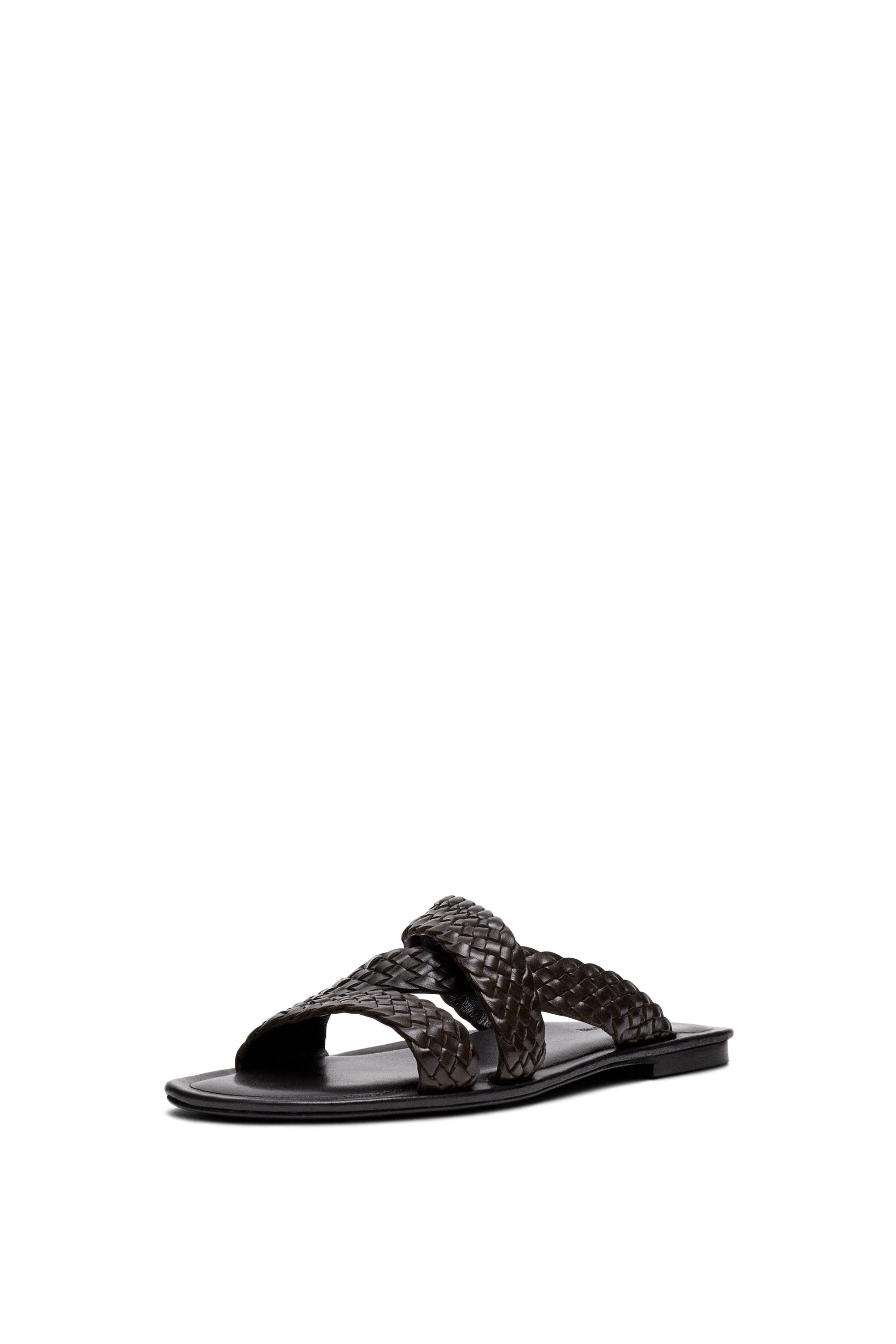 Braided leather sandals — BROWN