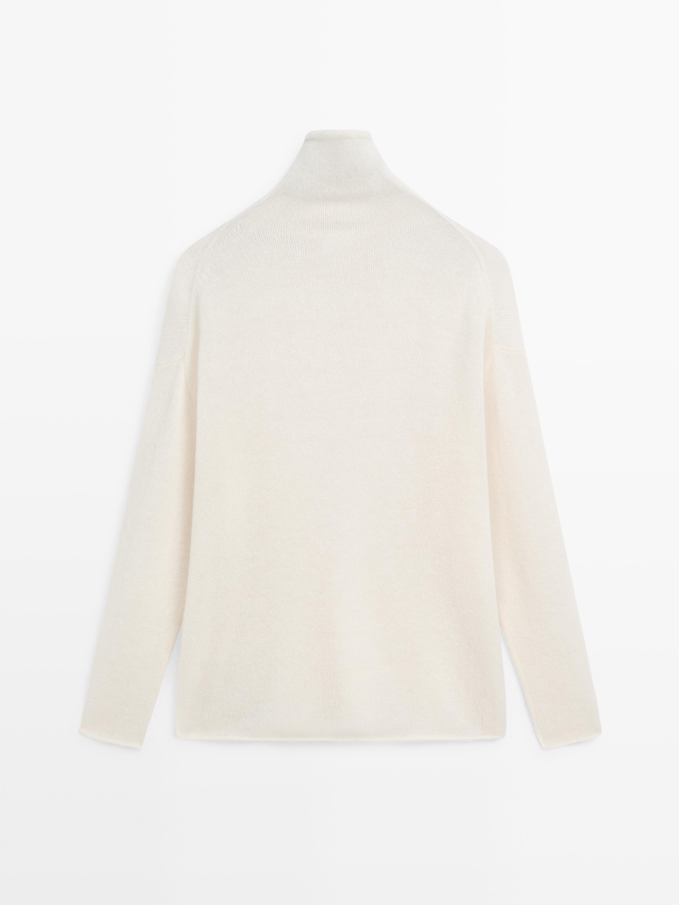 100% wool high neck knit sweater — Off white