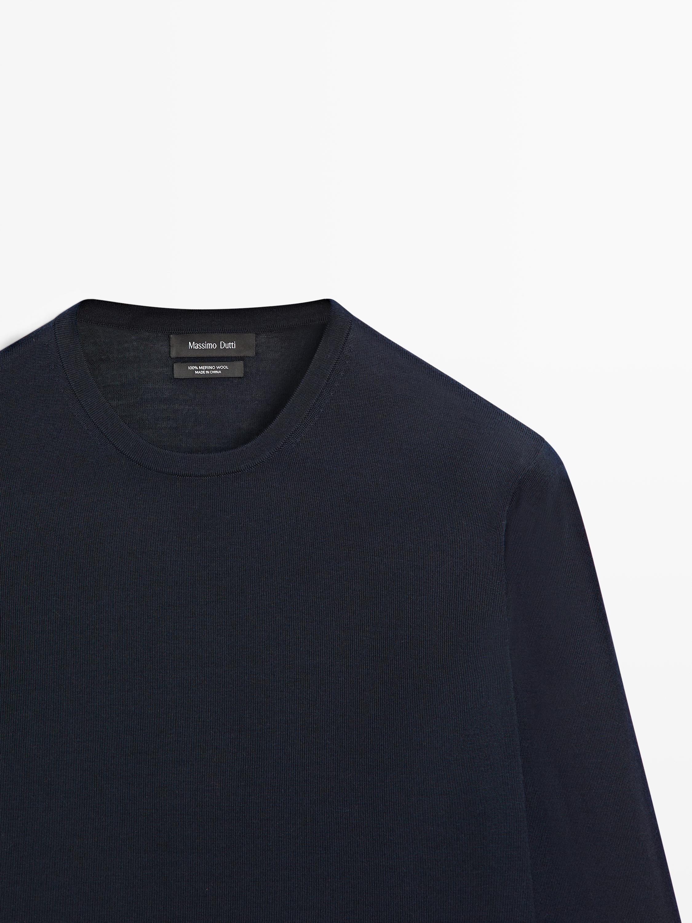 100% merino wool knit sweater — NAVY BLUE