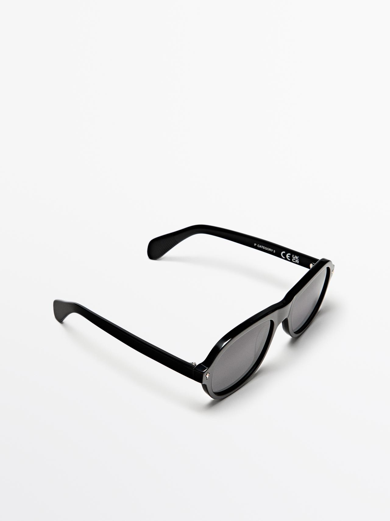 Aviator sunglasses — BLACK