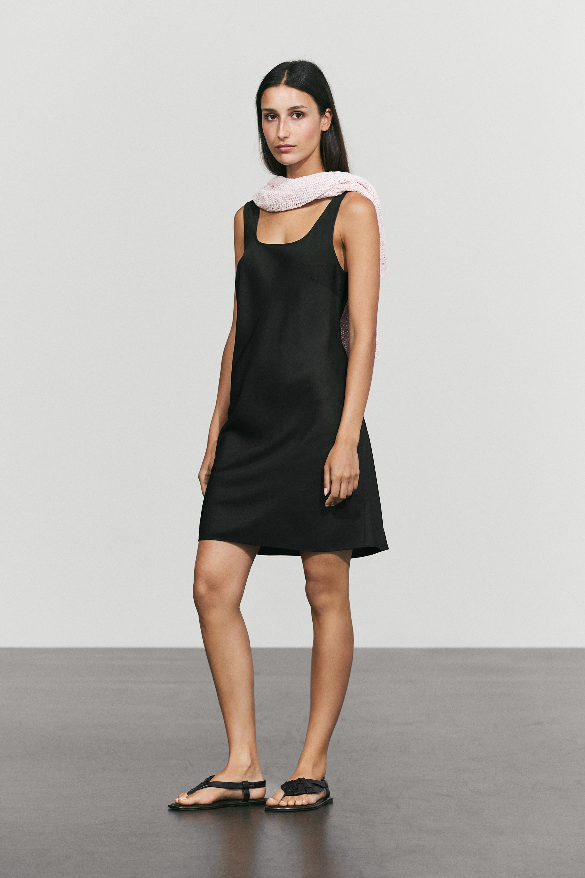 Flowing short strap dress — BLACK