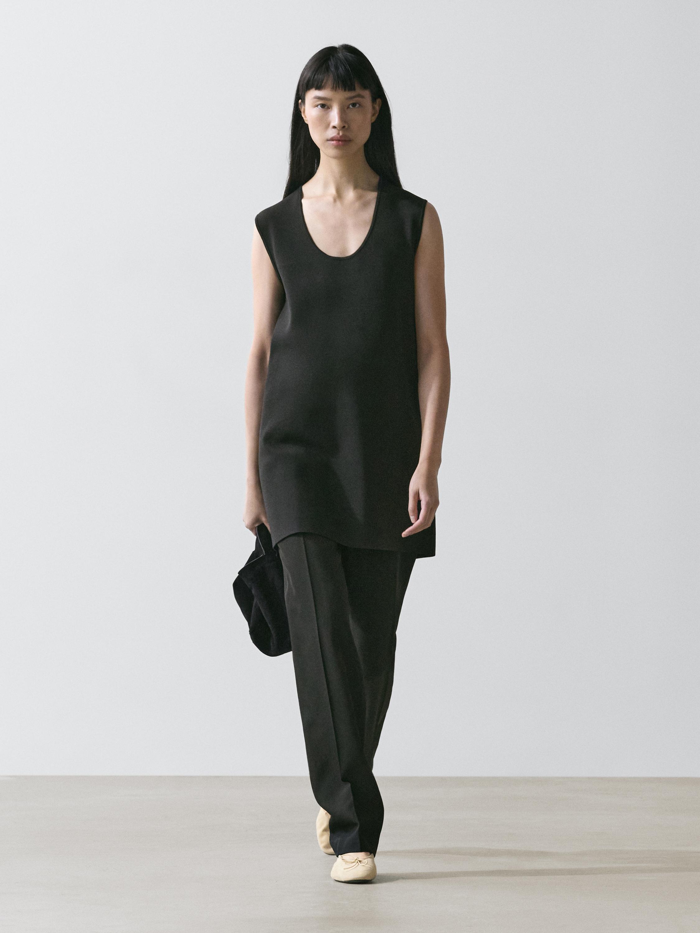 Flowing mini dress — BLACK