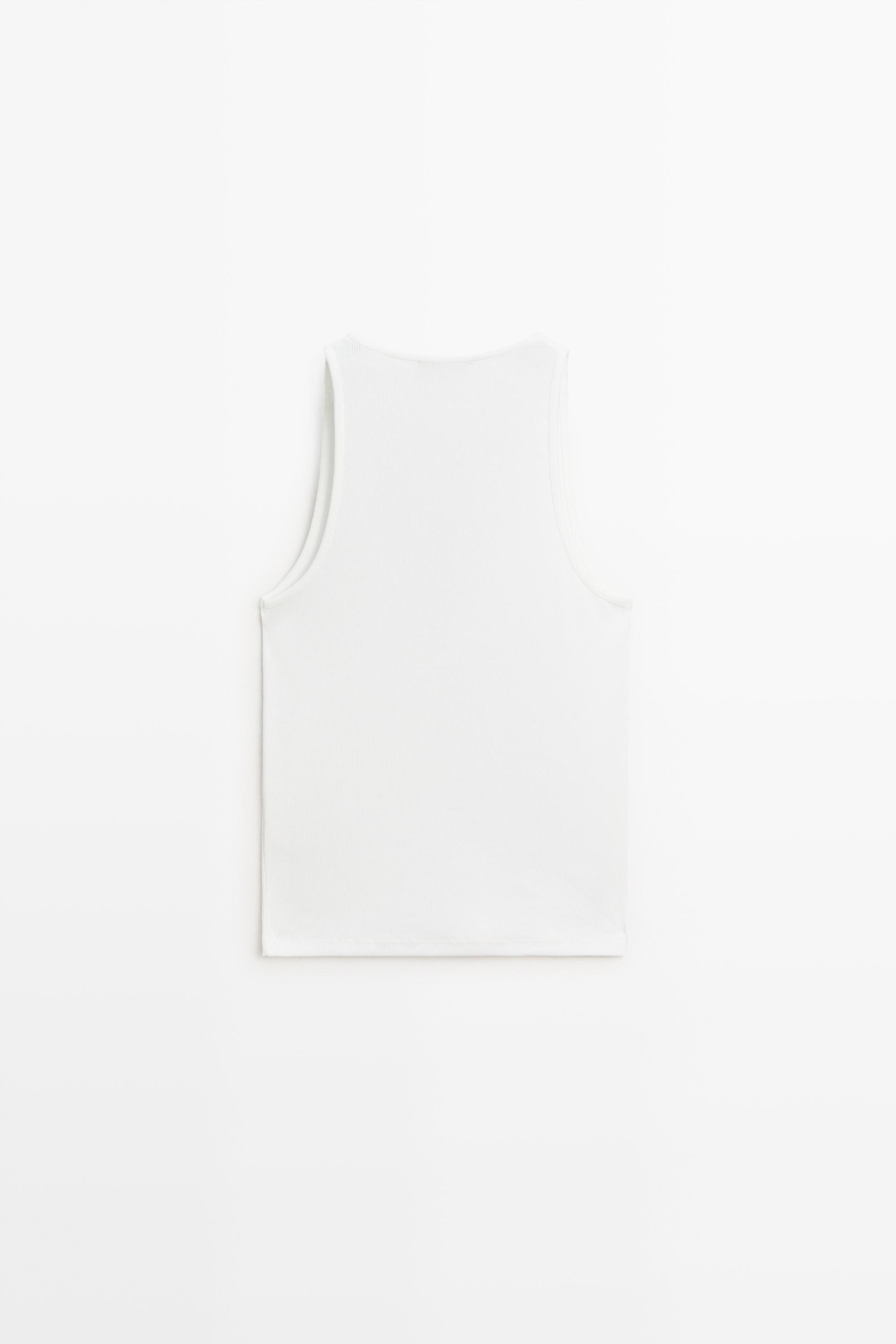 V-neck lace trim camisole top — CREAM
