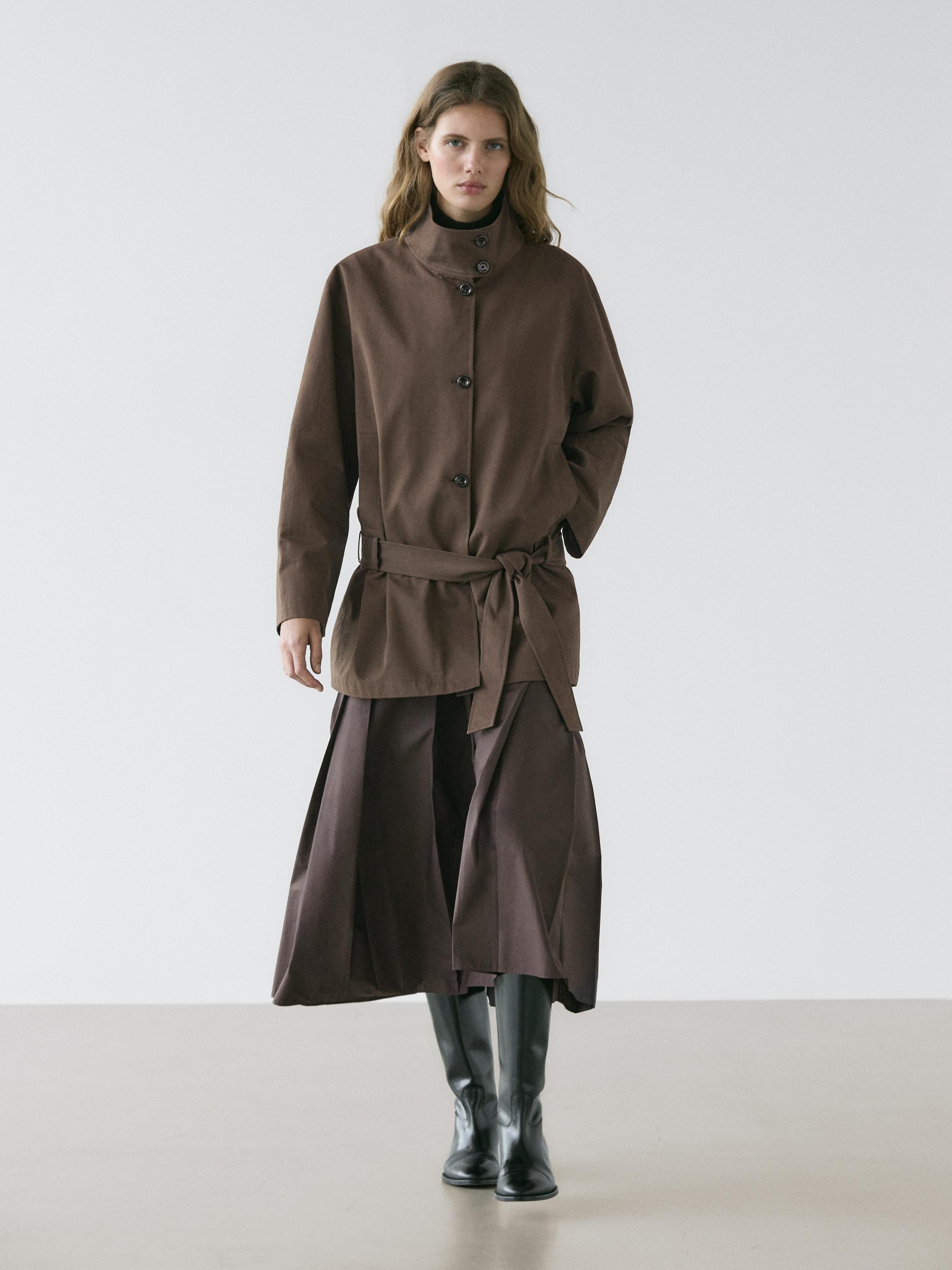 Mid-length trench coat with belt detail — Chocolate
